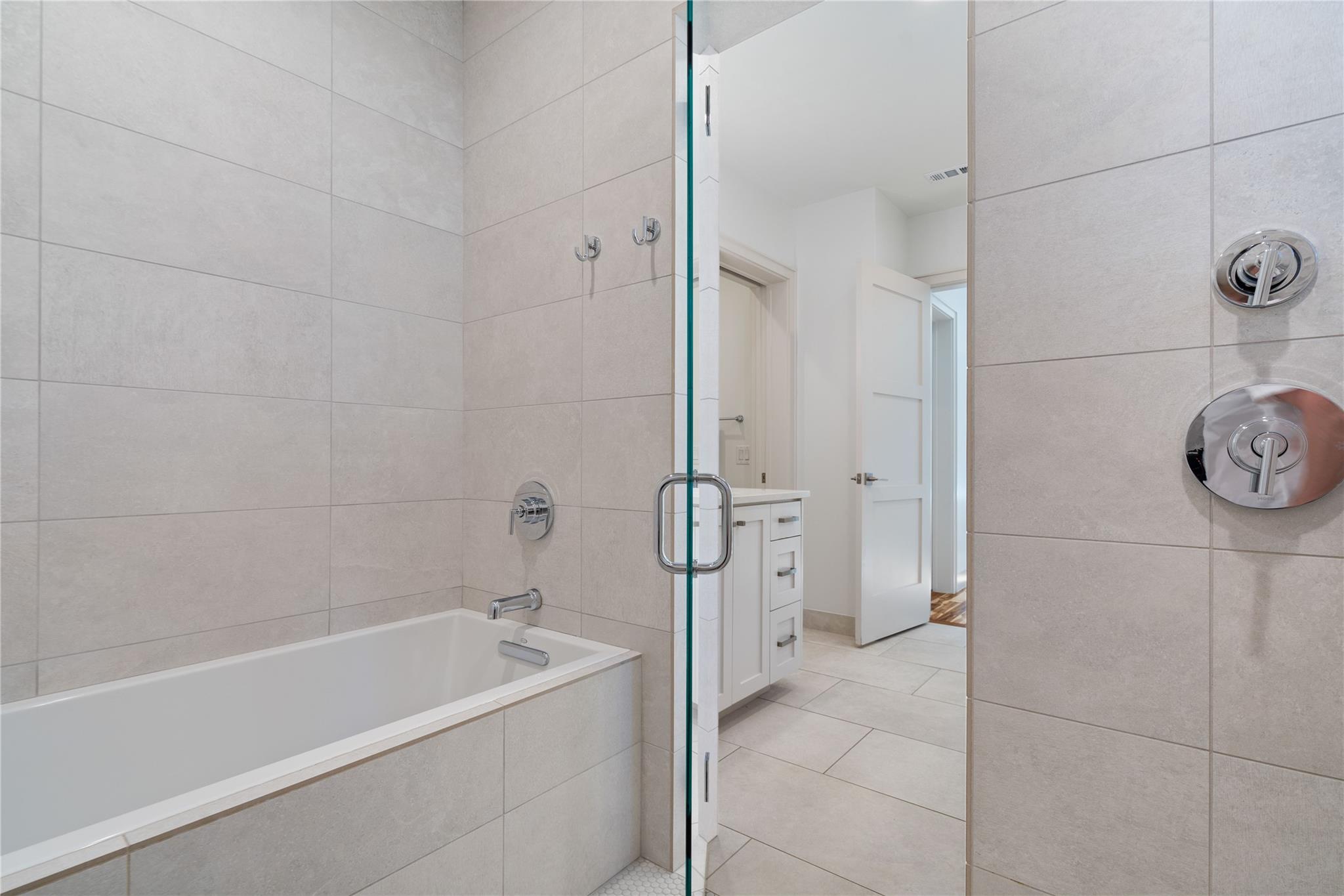 2902 Cedarview Dr, Austin, TX 78704