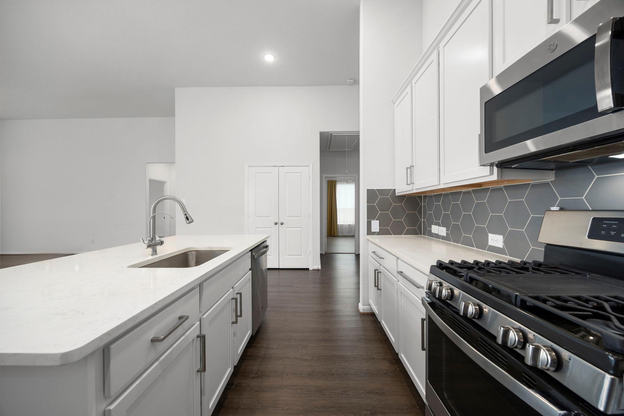 7513 Lombardy Loop, Round Rock, TX 78665