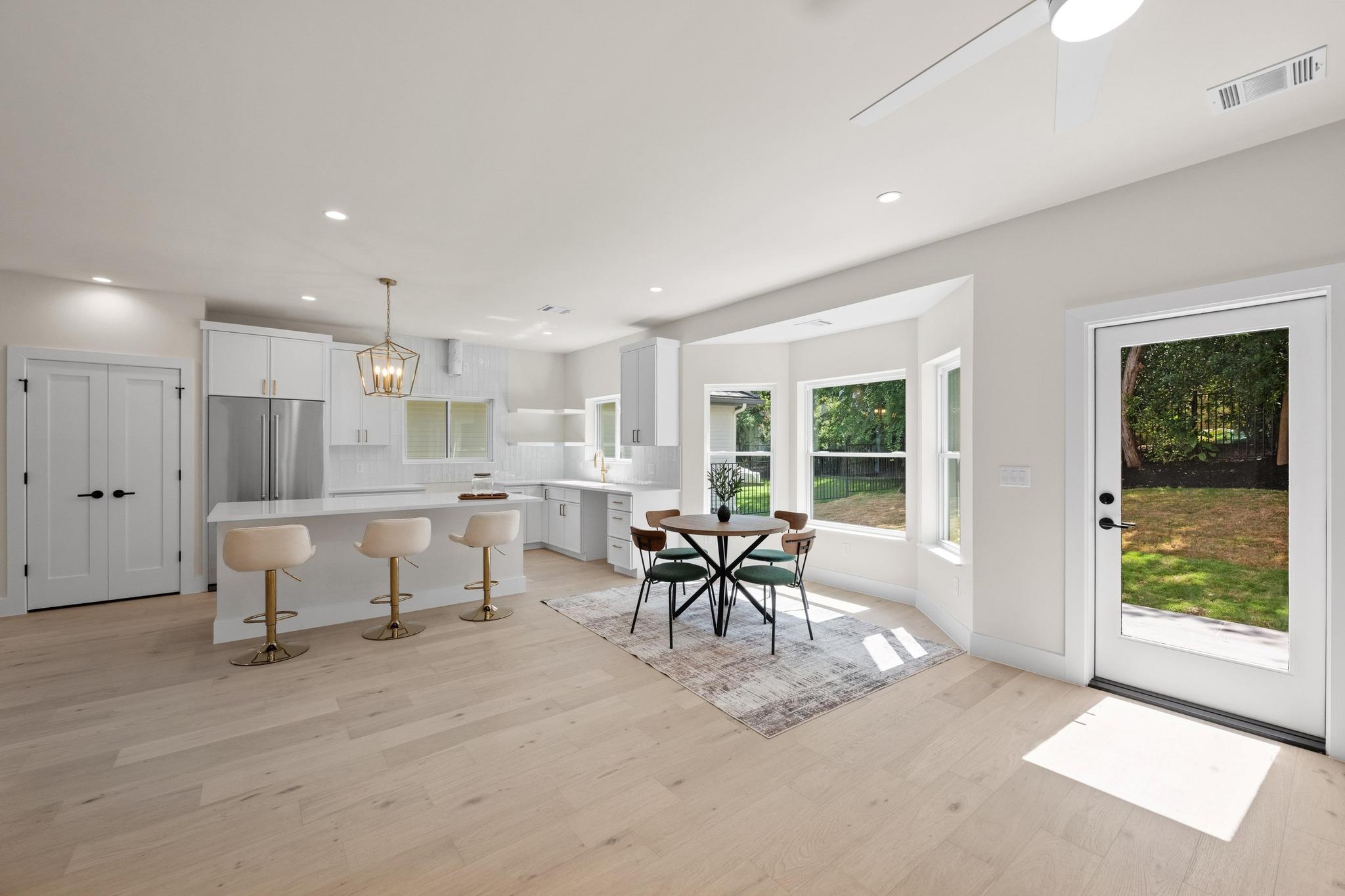 13 Autumn Oaks Dr # A, Lakeway, TX 78738