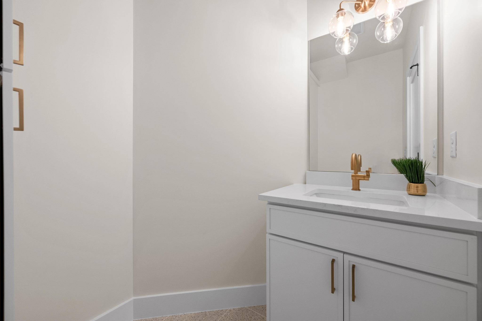 13 Autumn Oaks Dr # A, Lakeway, TX 78738