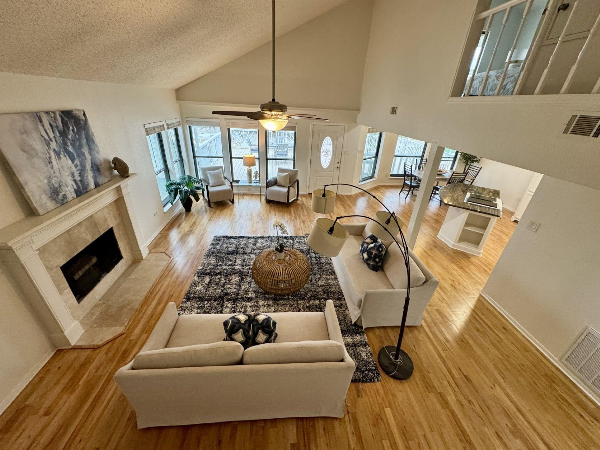 339 Admiral Cir, Galveston, TX 77554