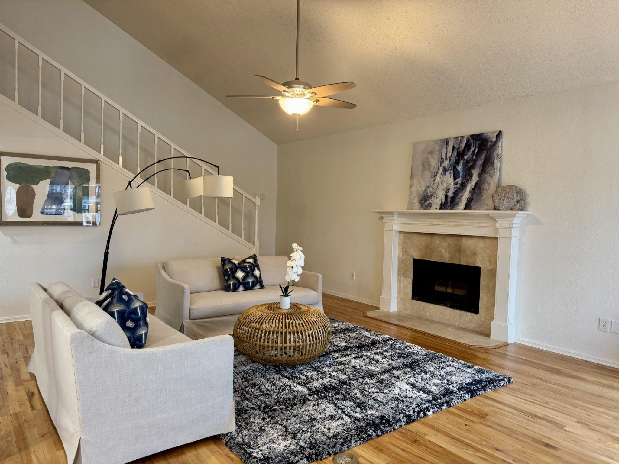 339 Admiral Cir, Galveston, TX 77554