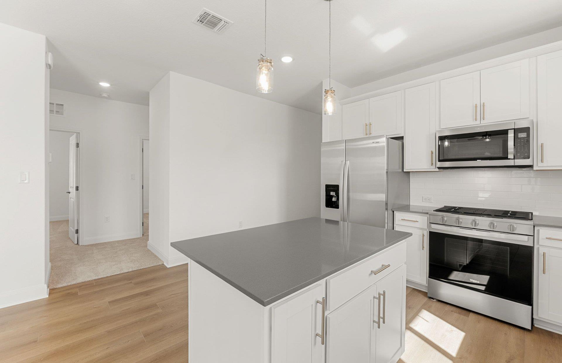 100 Eagle valley Dr, Elgin, TX 78621