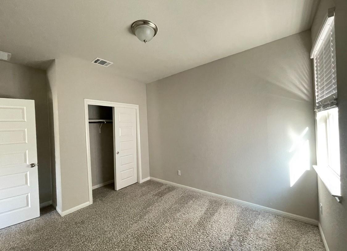 2340 Pecan Island Dr, Leander, TX 78641