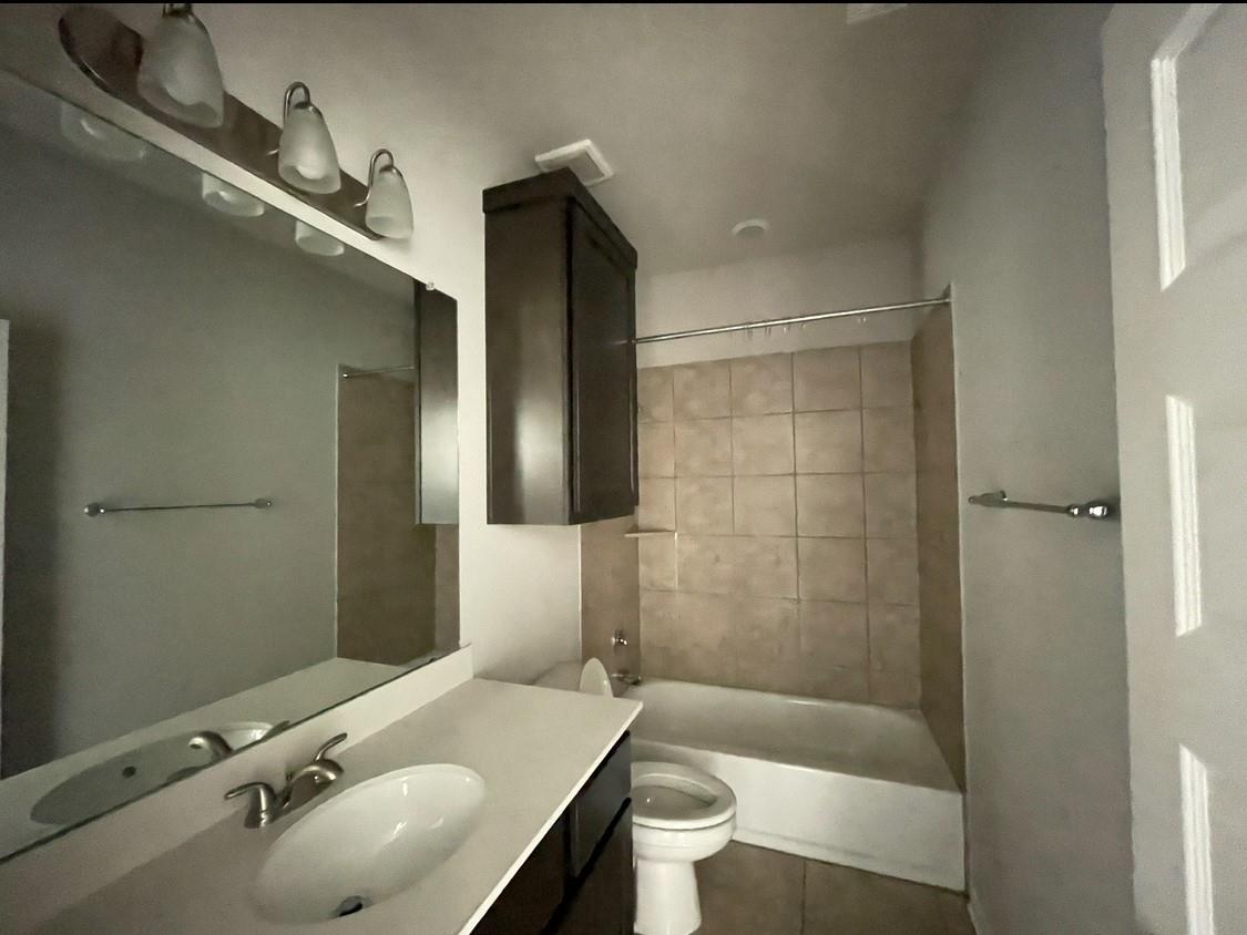 2340 Pecan Island Dr, Leander, TX 78641