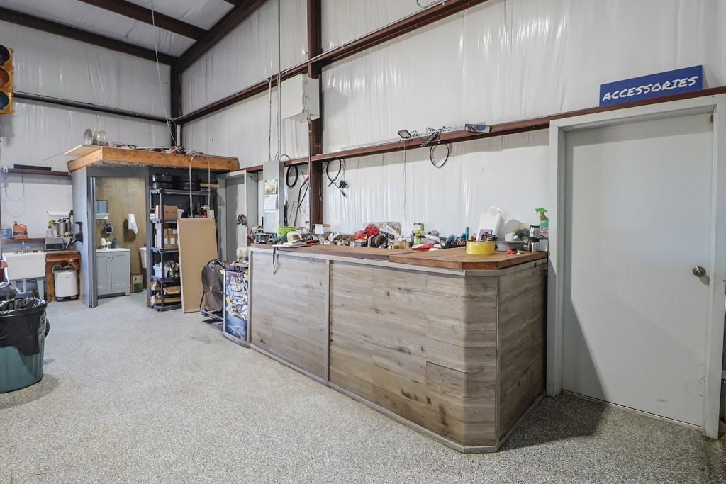 415 State Highway 36 S Highway, Caldwell, TX 77836