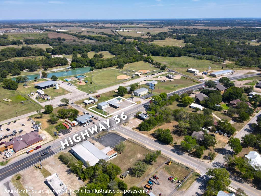415 State Highway 36 S Highway, Caldwell, TX 77836