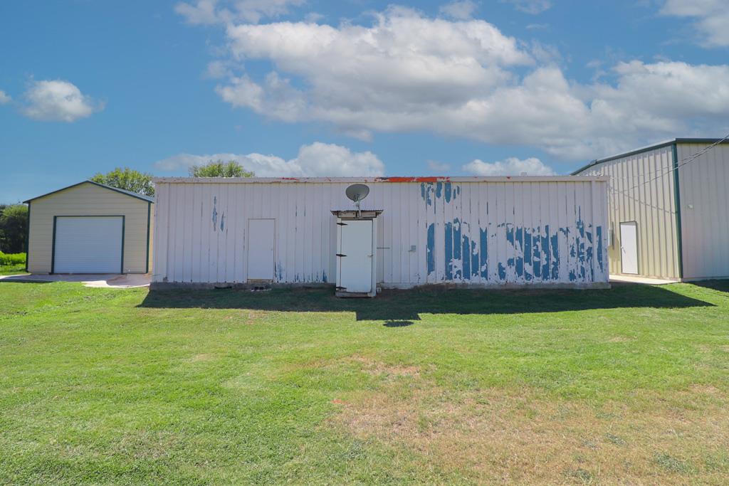 415 State Highway 36 S Highway, Caldwell, TX 77836