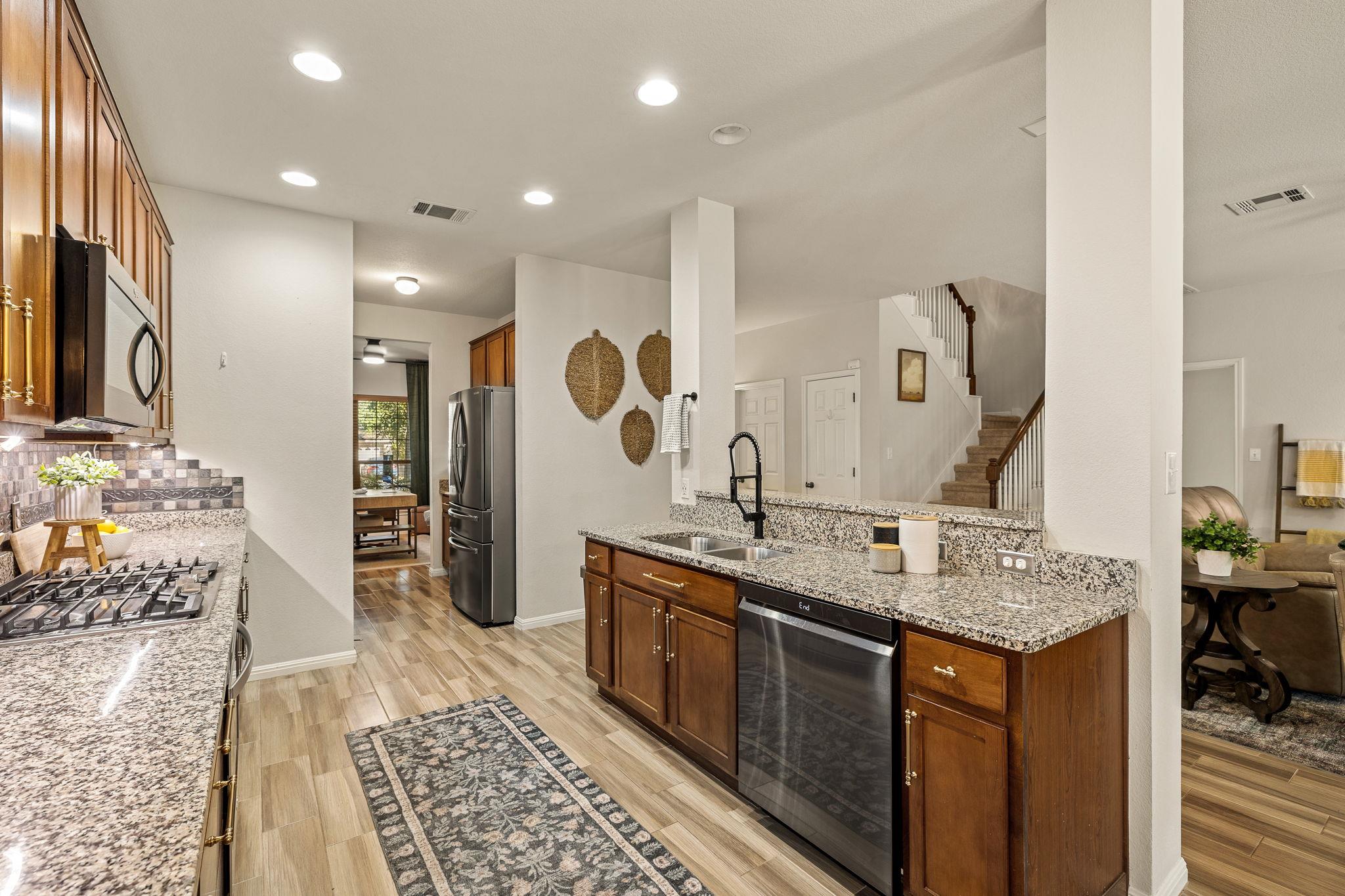 1964 Creek Crest Way, Round Rock, TX 78664