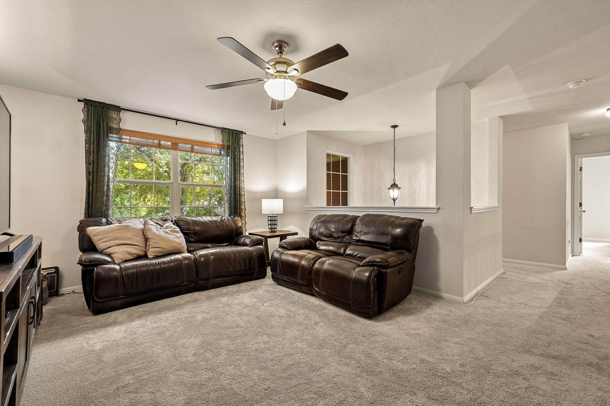 1964 Creek Crest Way, Round Rock, TX 78664