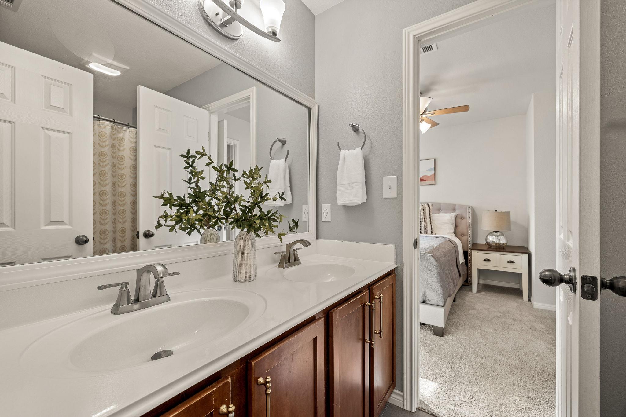 1964 Creek Crest Way, Round Rock, TX 78664