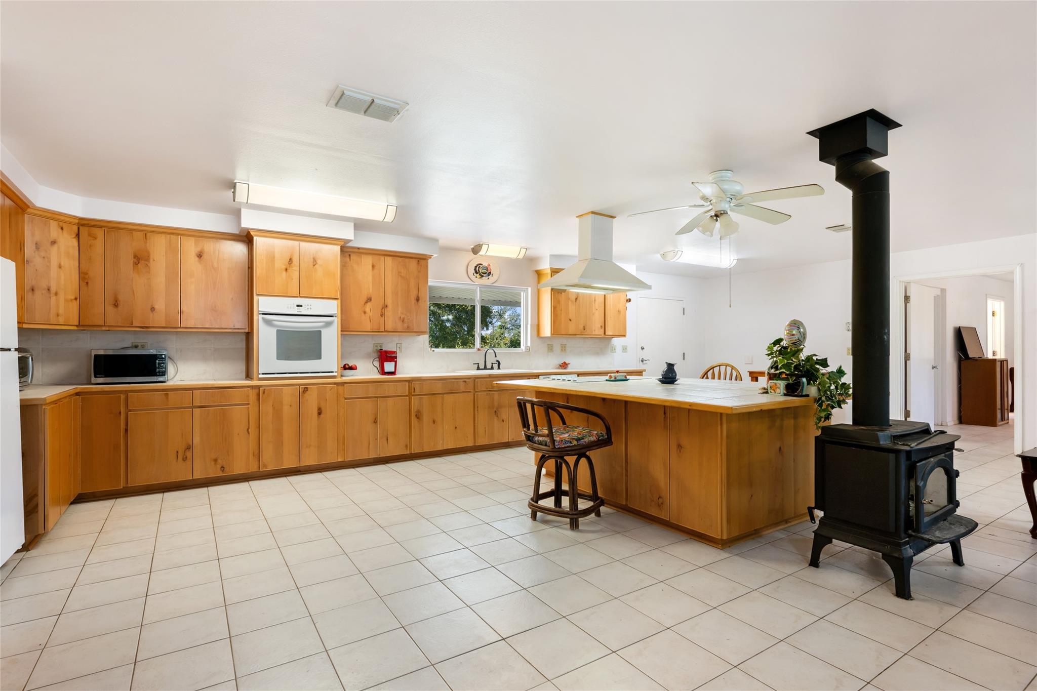 15798 E Fm 2843, Salado, TX 76571