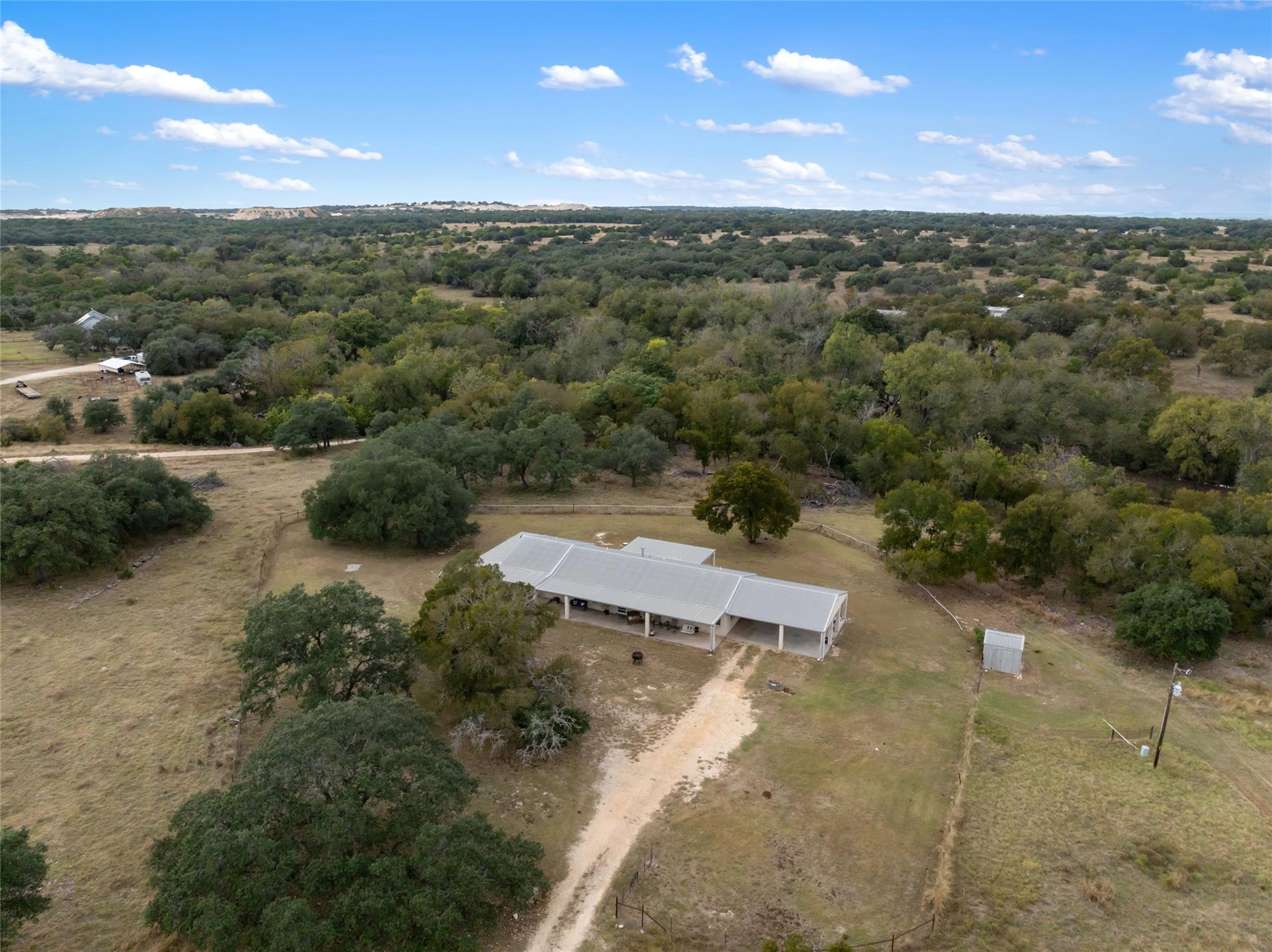 15798 E Fm 2843, Salado, TX 76571