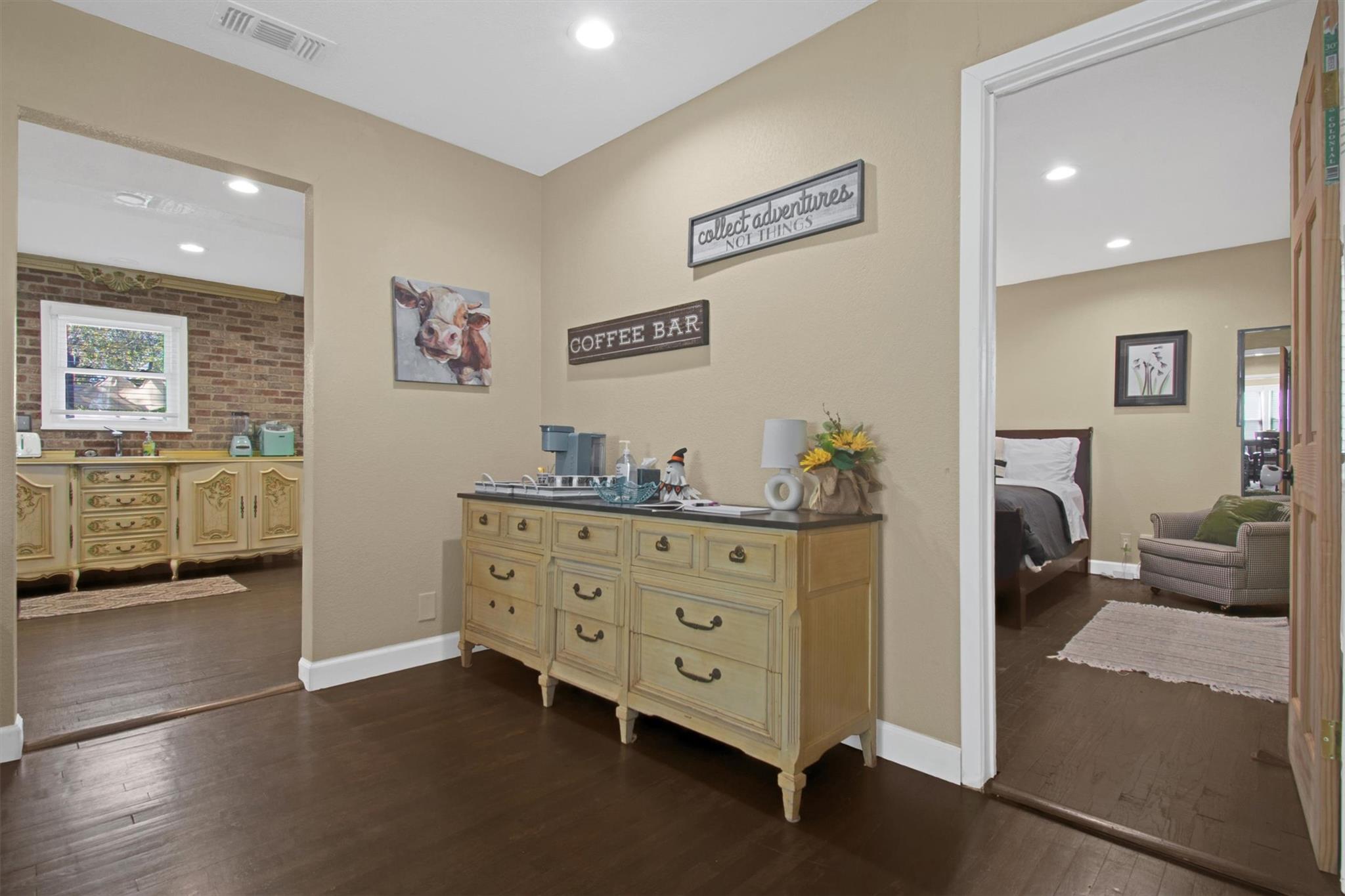 1236 S Academy Ave S, New Braunfels, TX 78130