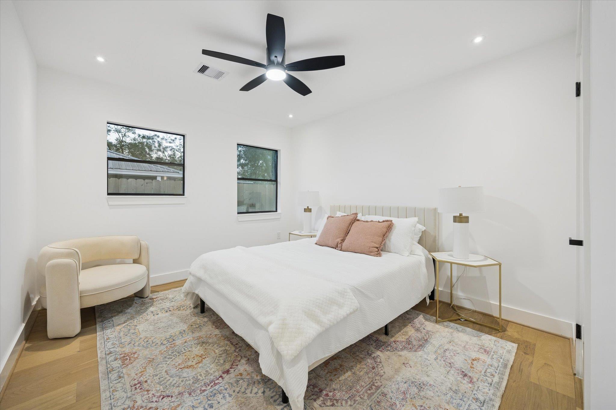 1611 Ridgehaven Dr, Austin, TX 78723