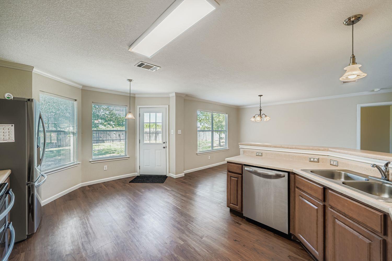 12856 Saint Mary Dr, Manor, TX 78653