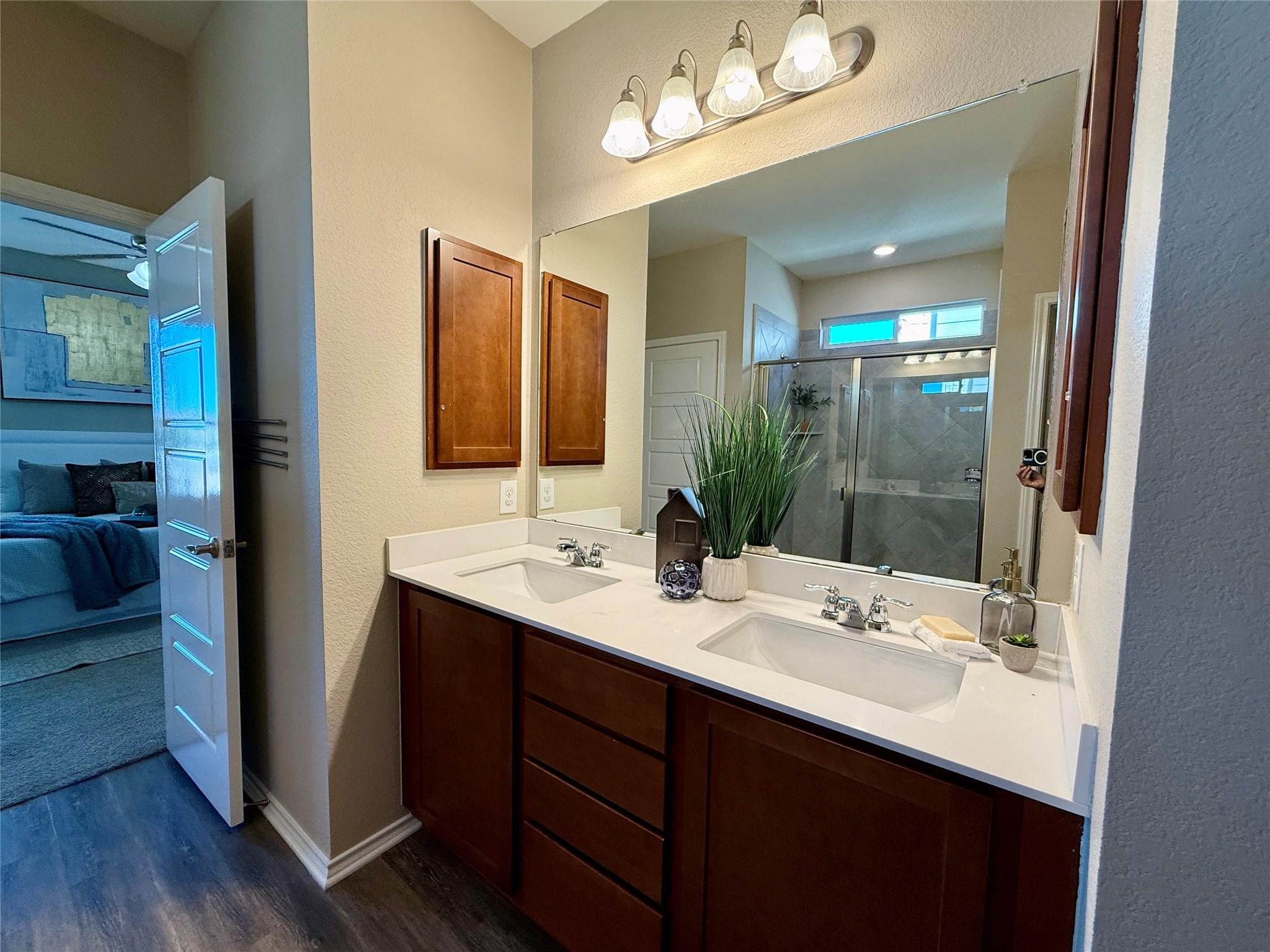 6804 Ondantra Bnd, Austin, TX 78744