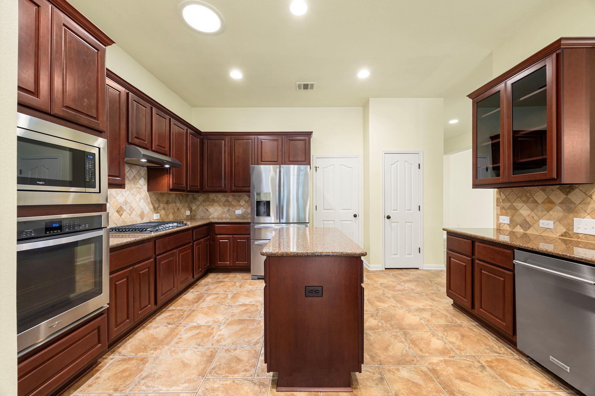 1512 Elkins Ln, Cedar Park, TX 78613