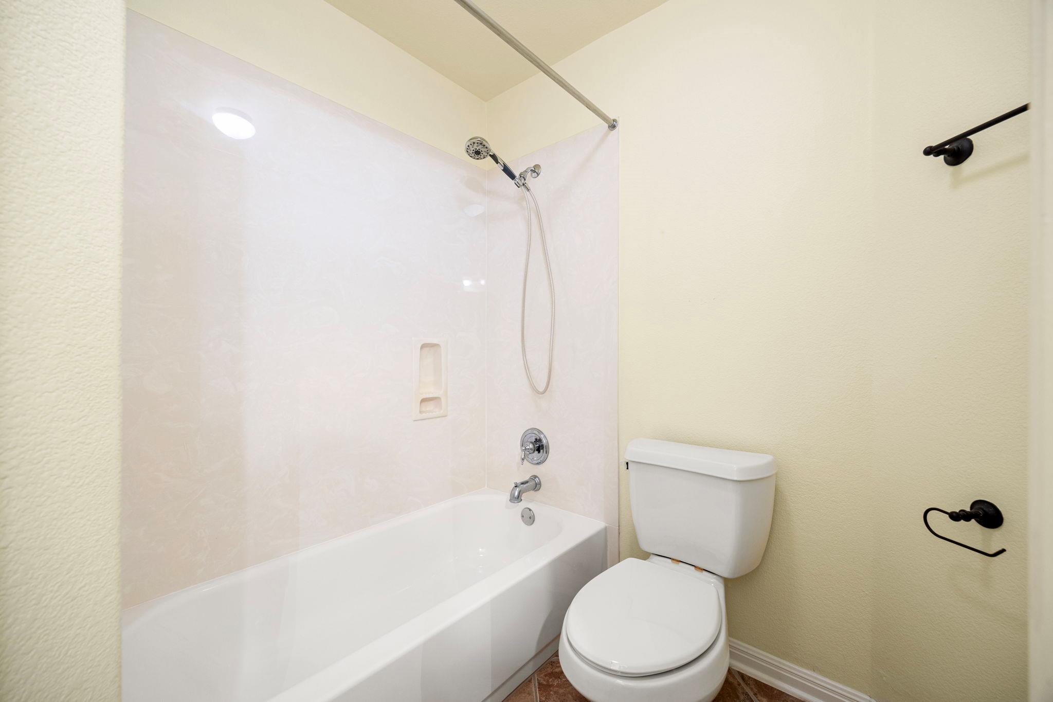 1512 Elkins Ln, Cedar Park, TX 78613