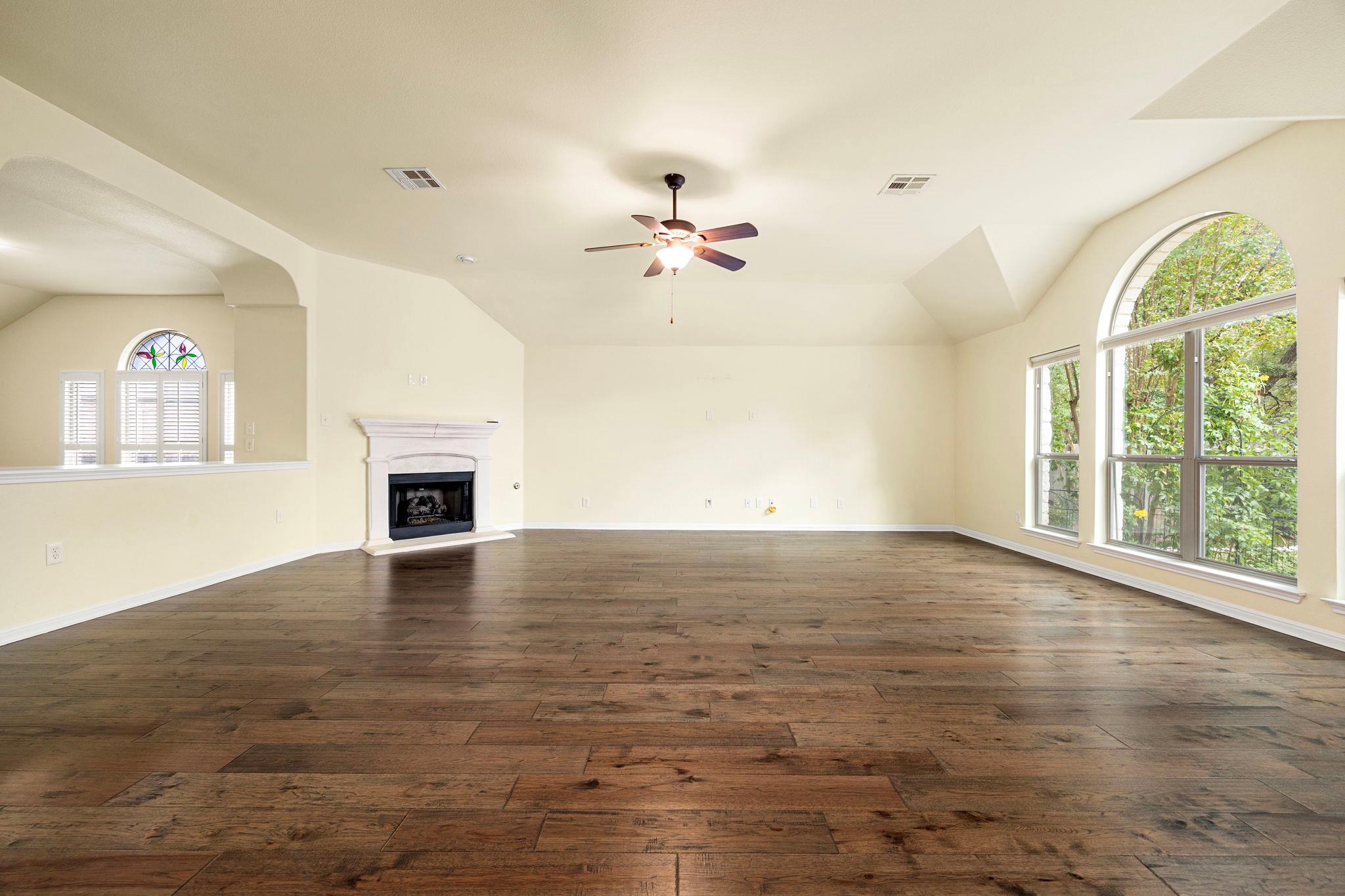 1512 Elkins Ln, Cedar Park, TX 78613