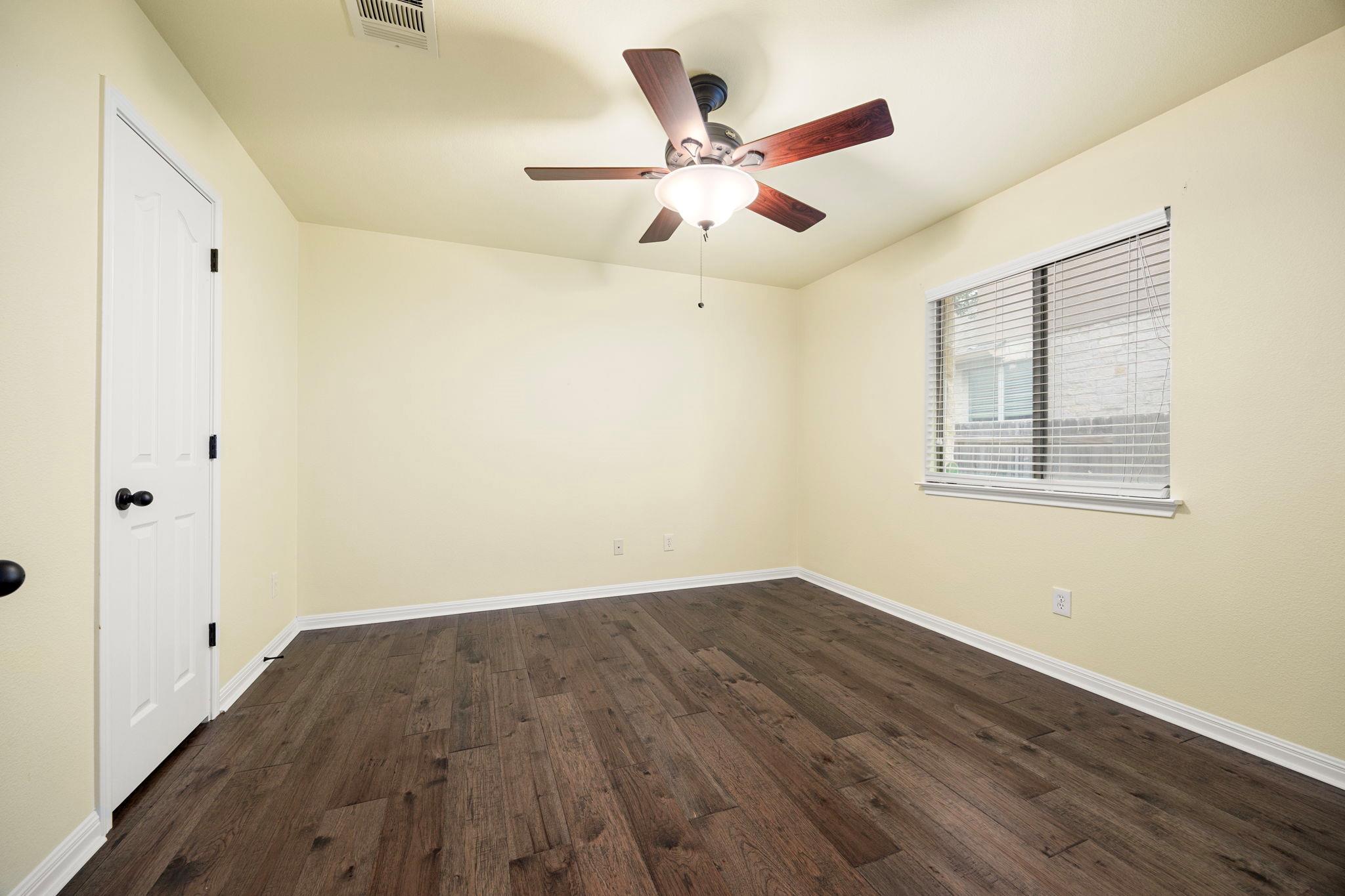 1512 Elkins Ln, Cedar Park, TX 78613