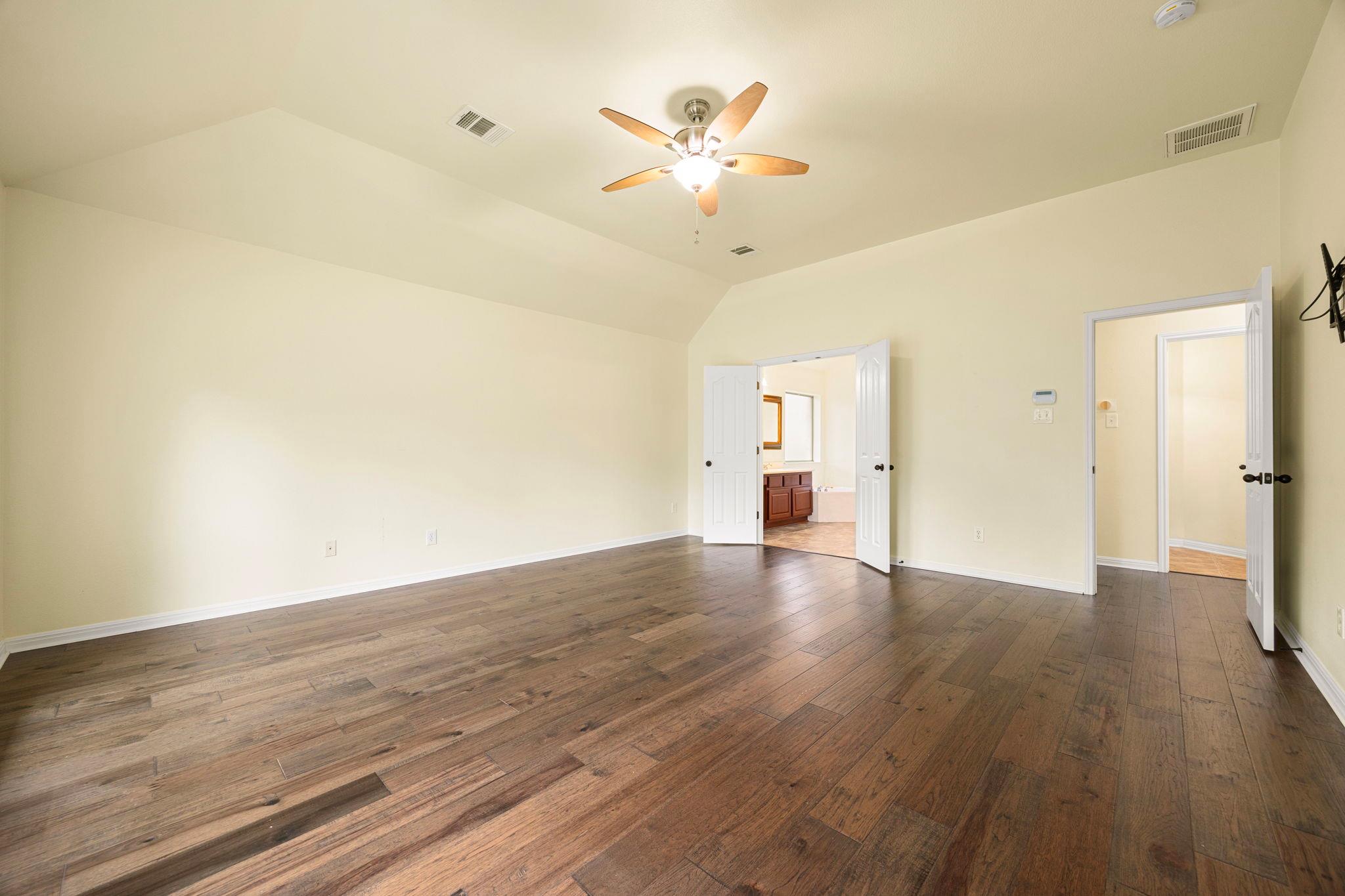 1512 Elkins Ln, Cedar Park, TX 78613