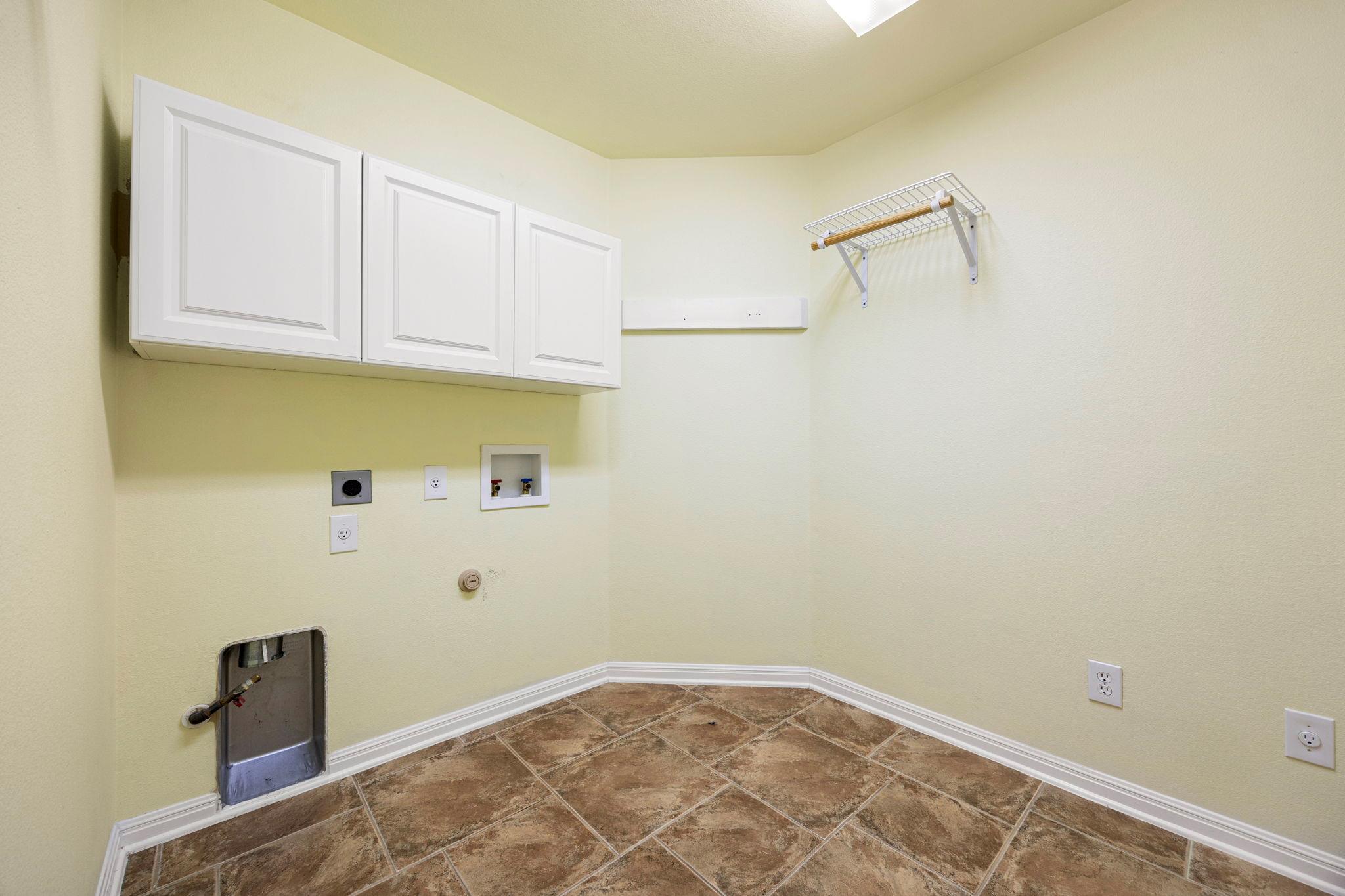 1512 Elkins Ln, Cedar Park, TX 78613