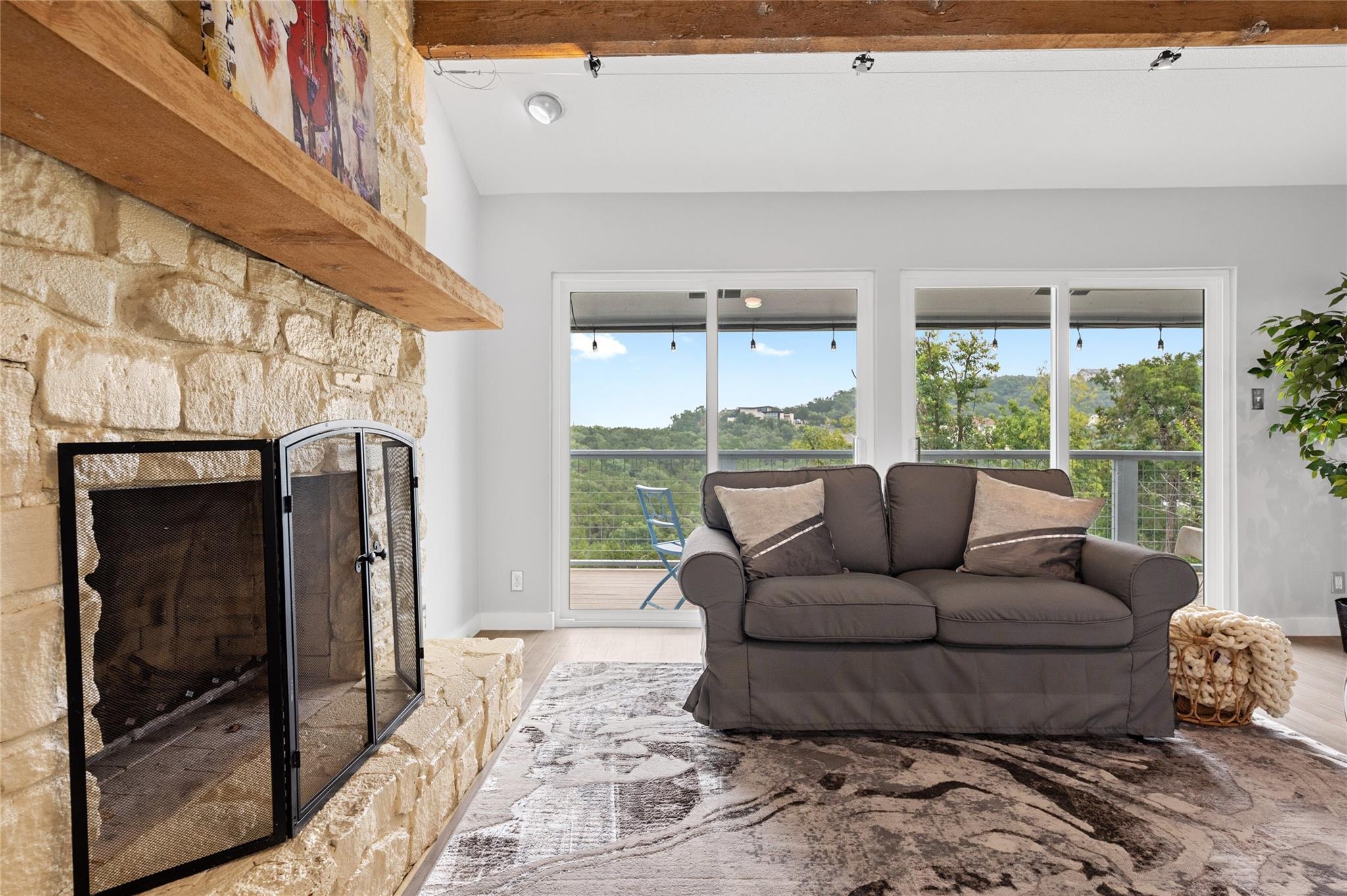 2711 Trail Of Madrones St, Austin, TX 78746