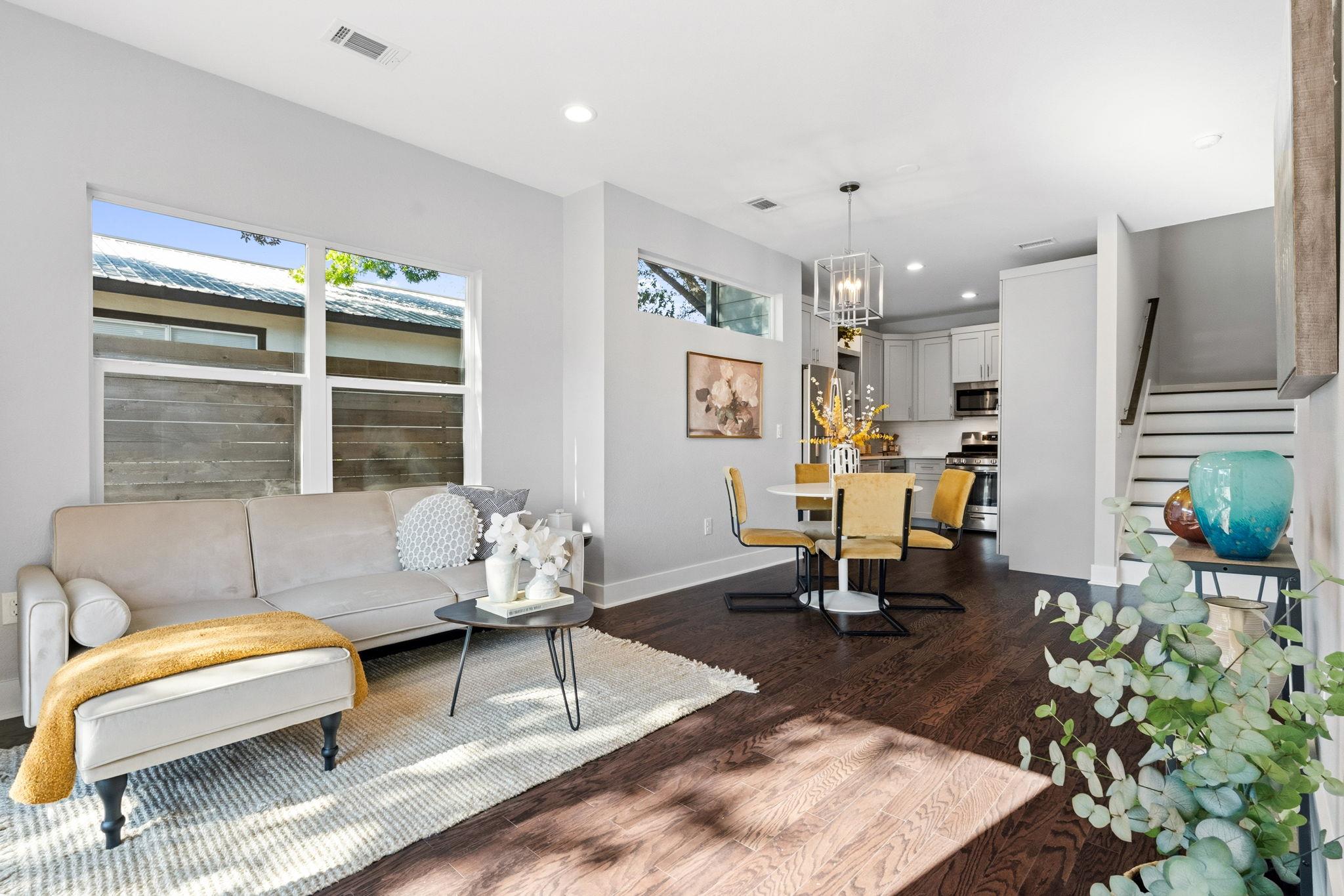 304 BLACKSON Ave # A, Austin, TX 78752