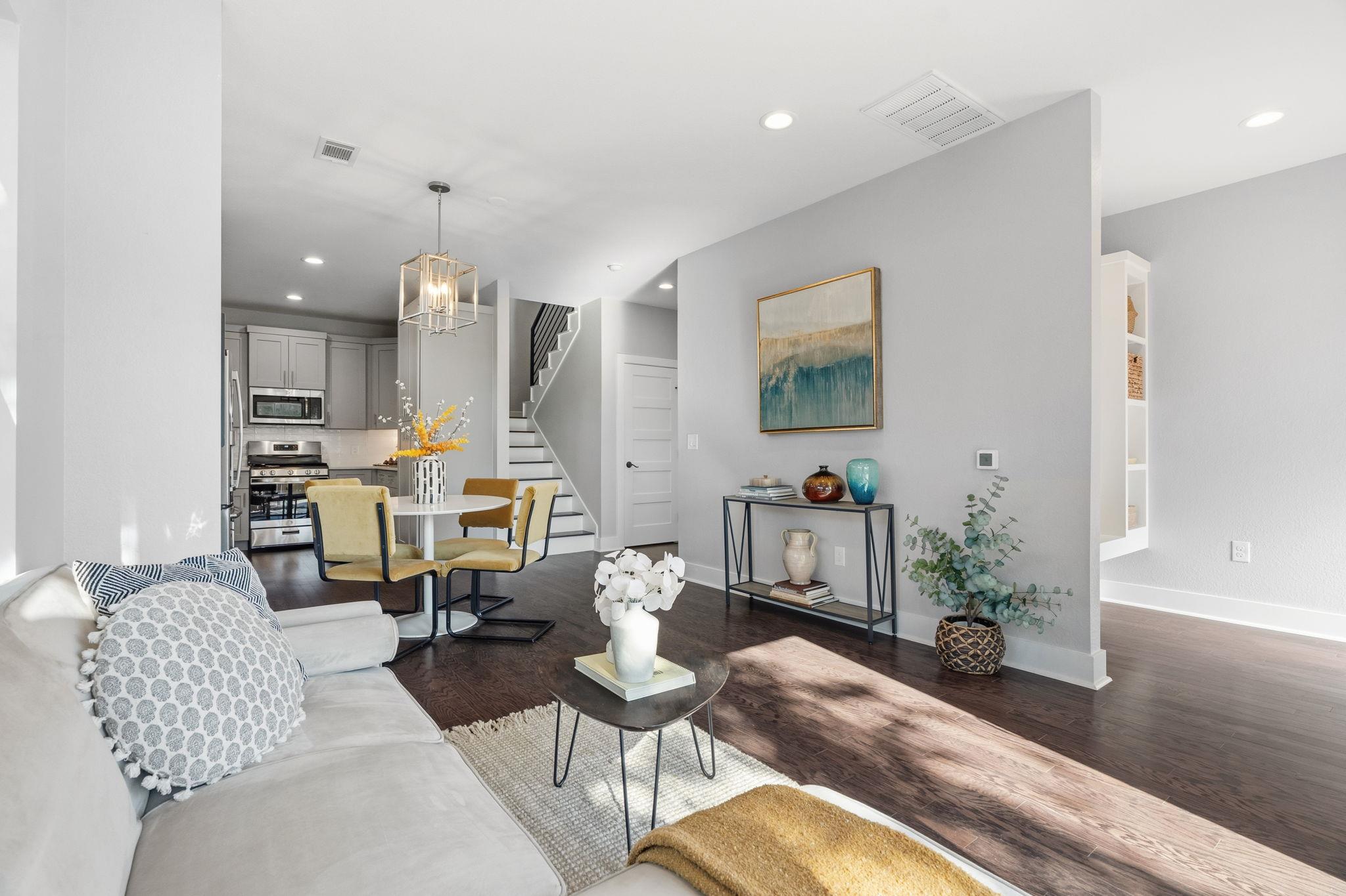 304 BLACKSON Ave # A, Austin, TX 78752