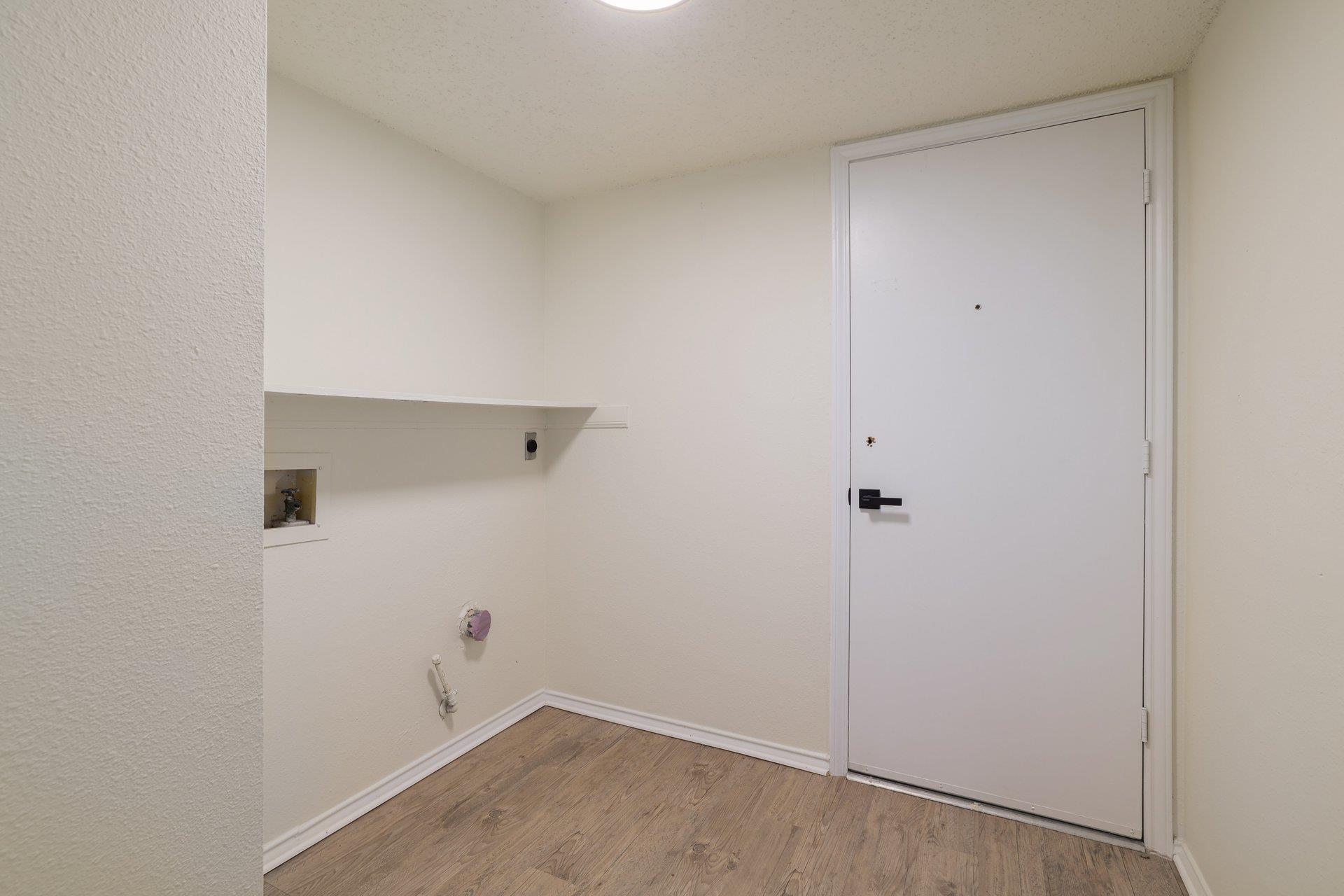 13236 Kerrville Folkway, Austin, TX 78729