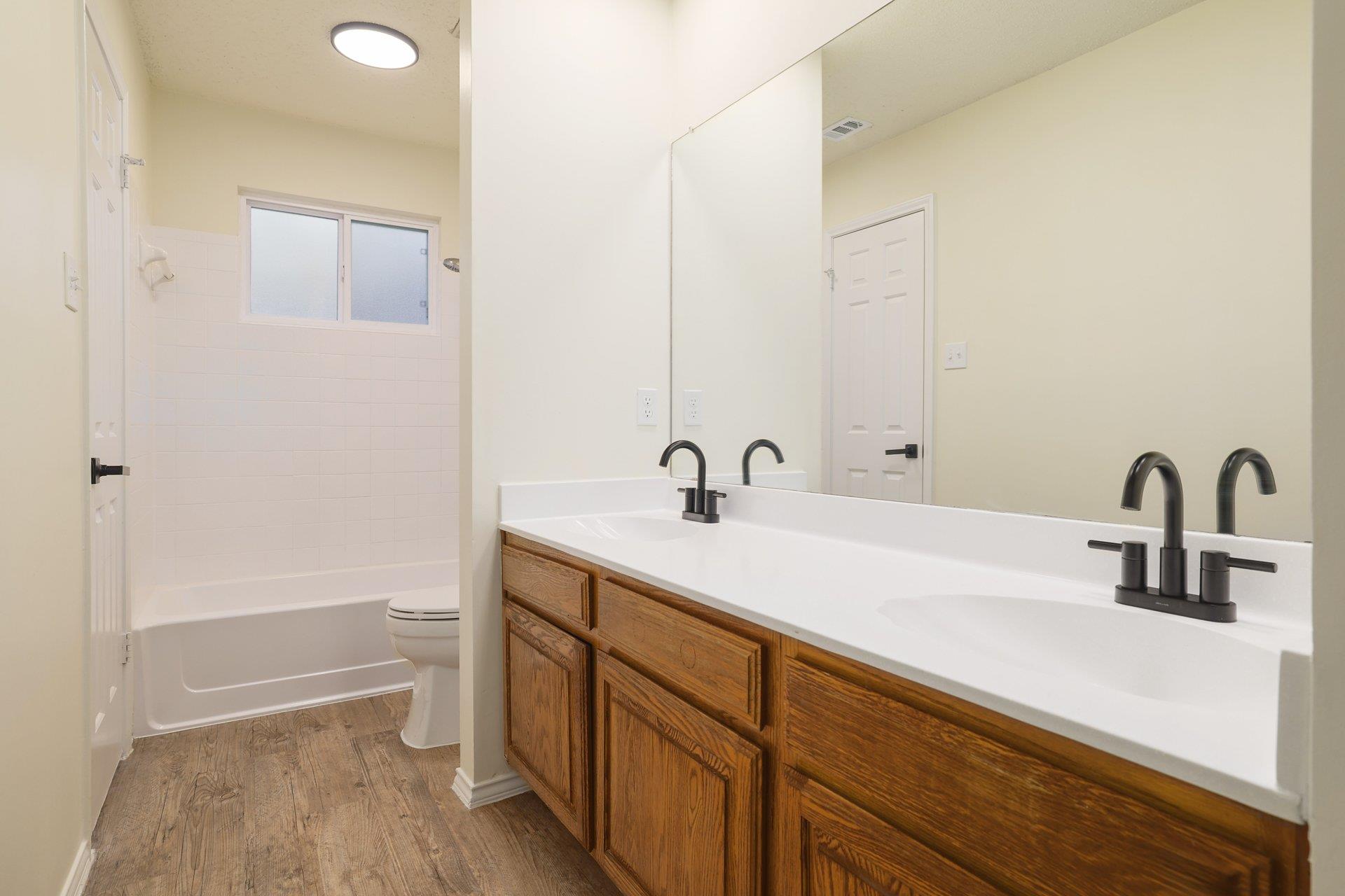 13236 Kerrville Folkway, Austin, TX 78729