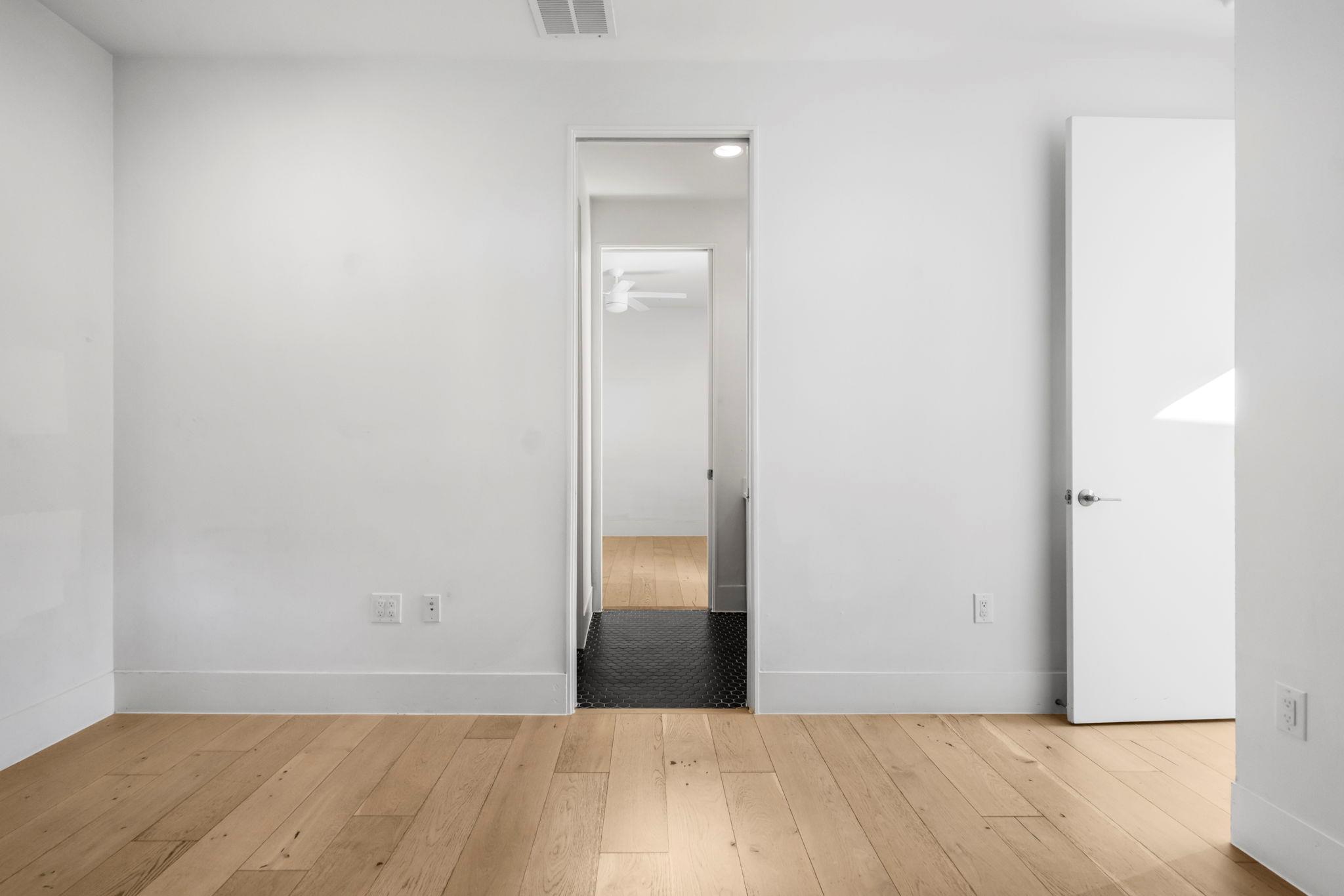 1116 Mariposa Dr # D, Austin, TX 78704