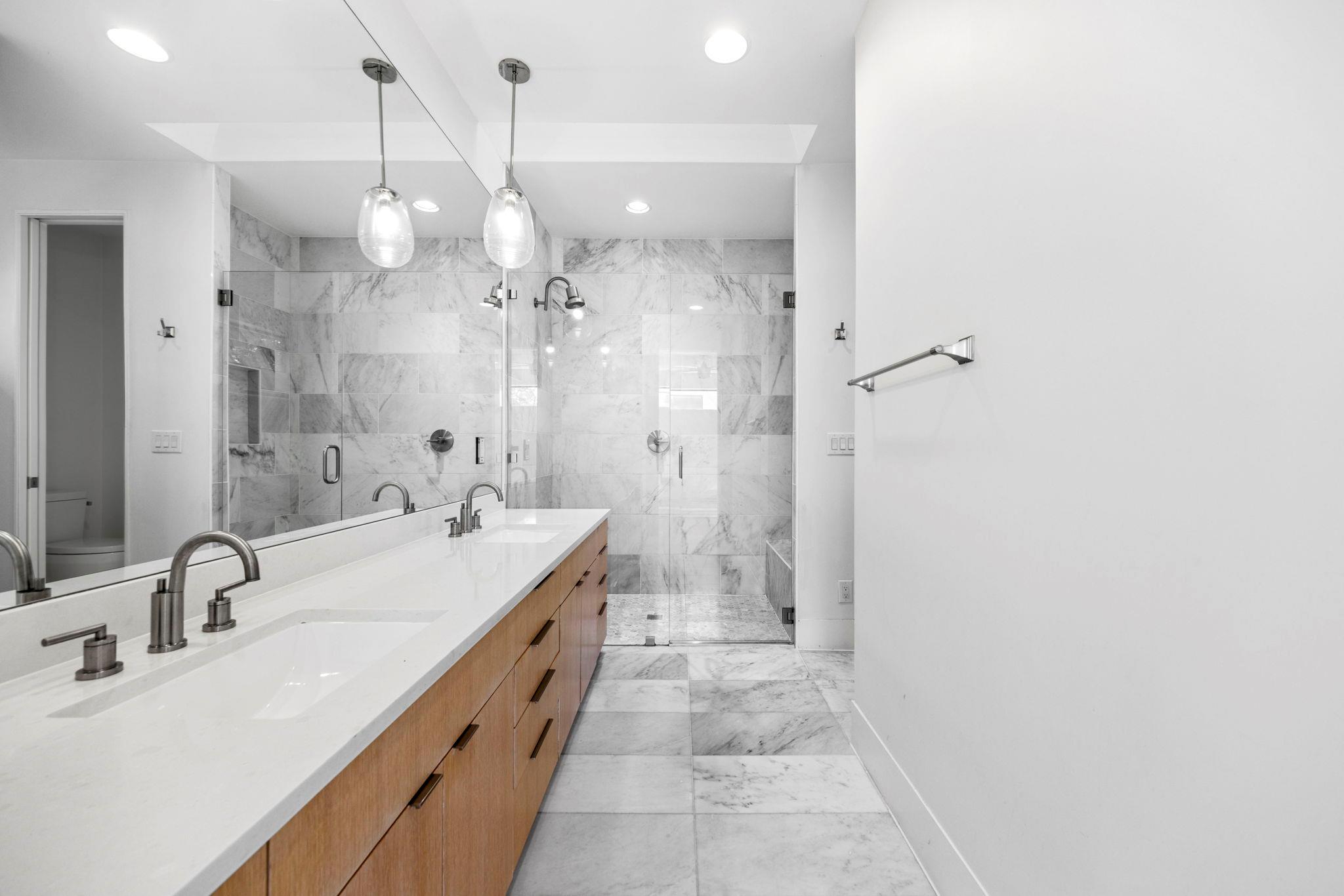 1116 Mariposa Dr # D, Austin, TX 78704