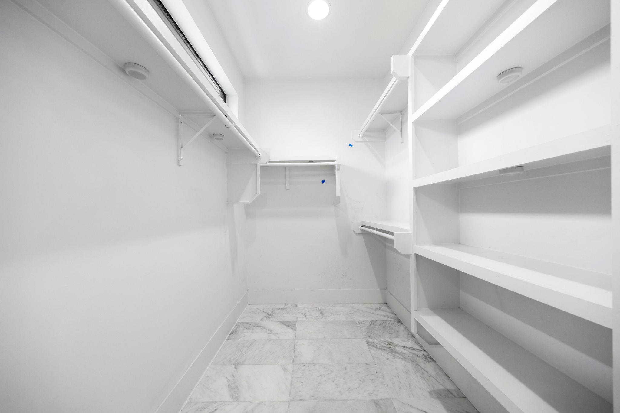 1116 Mariposa Dr # D, Austin, TX 78704