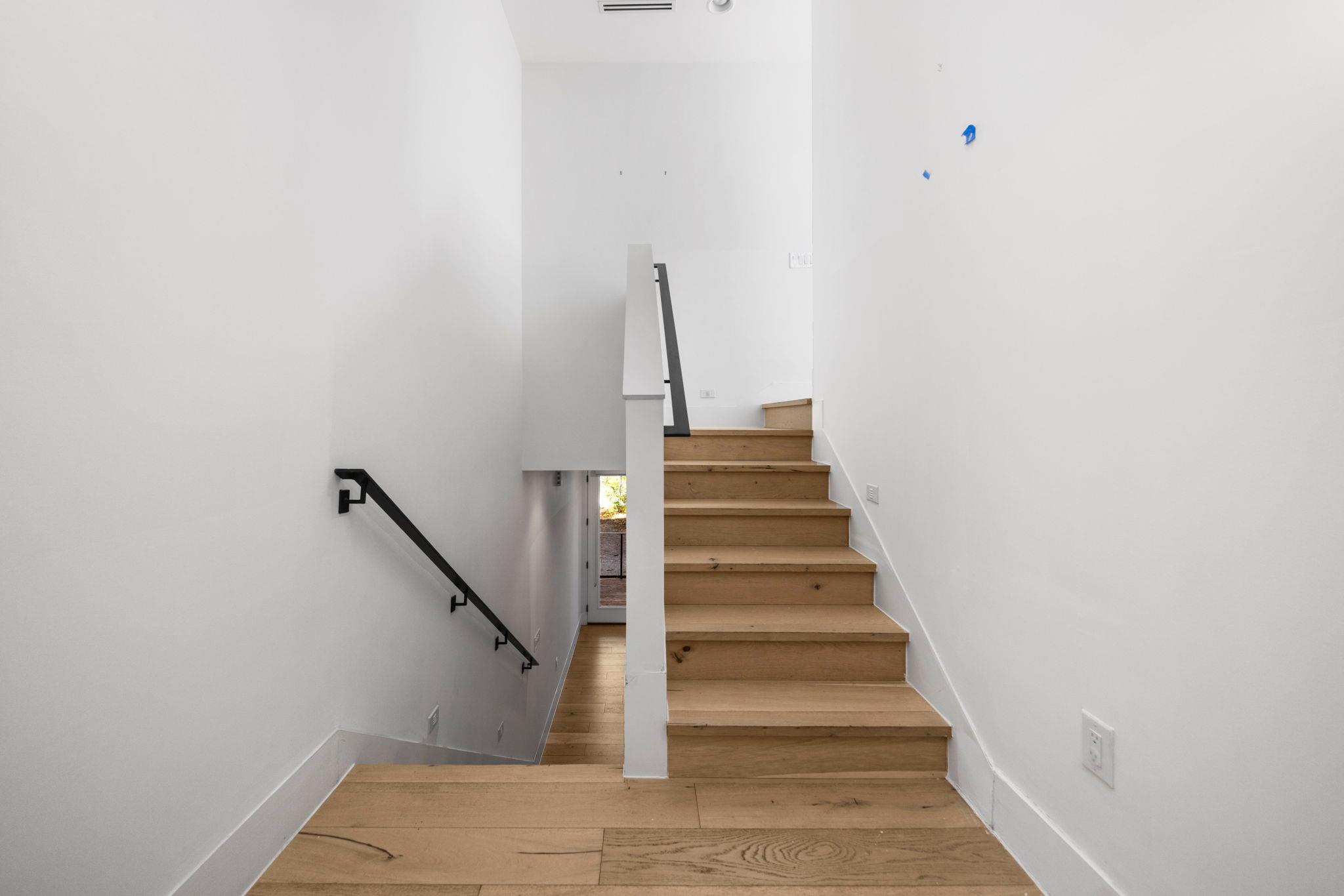 1116 Mariposa Dr # D, Austin, TX 78704