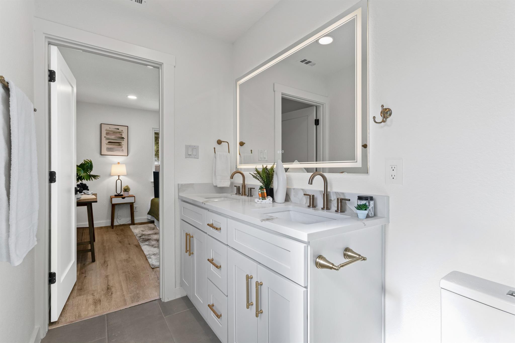 13226 Broadmeade Ave, Austin, TX 78729