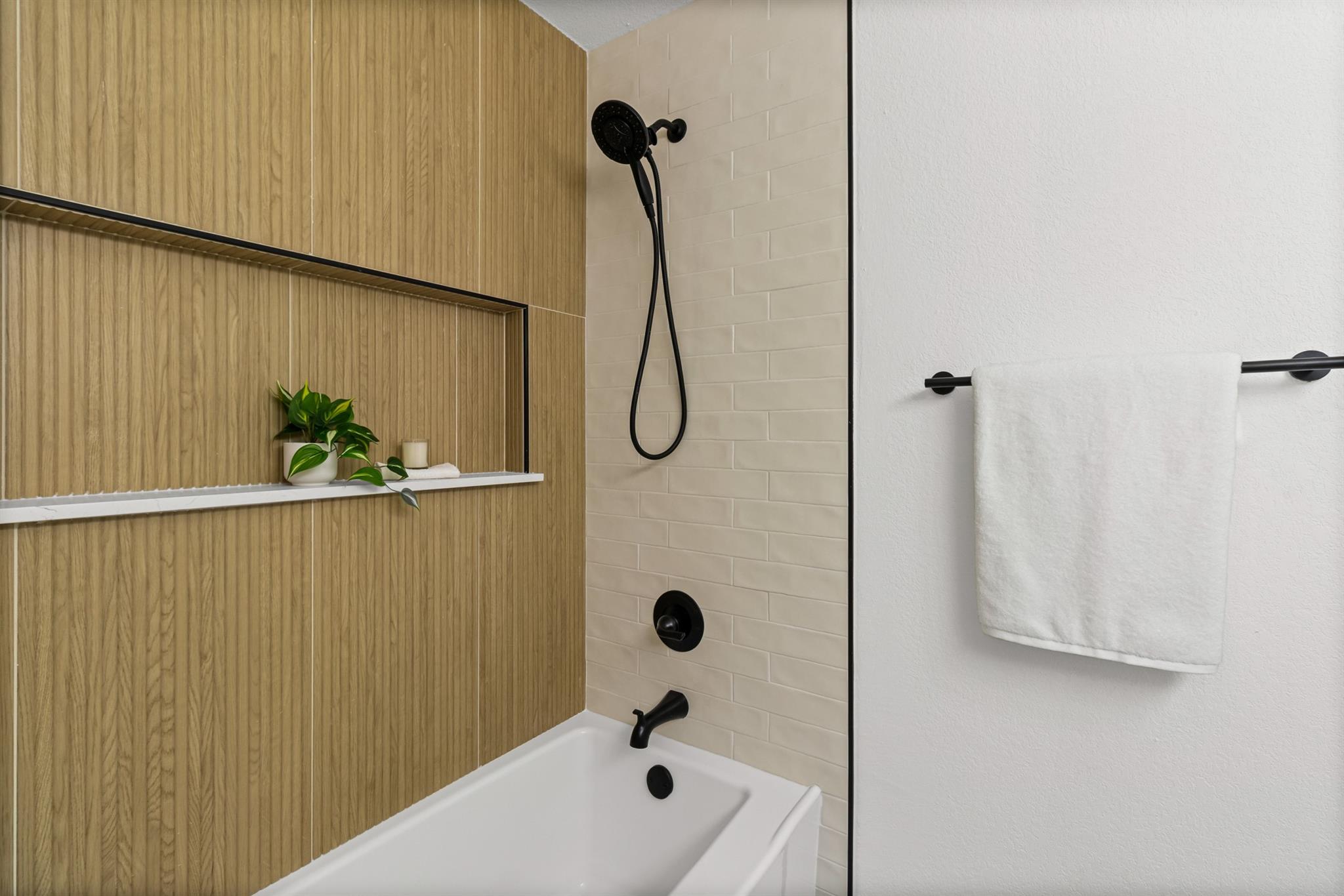 13226 Broadmeade Ave, Austin, TX 78729