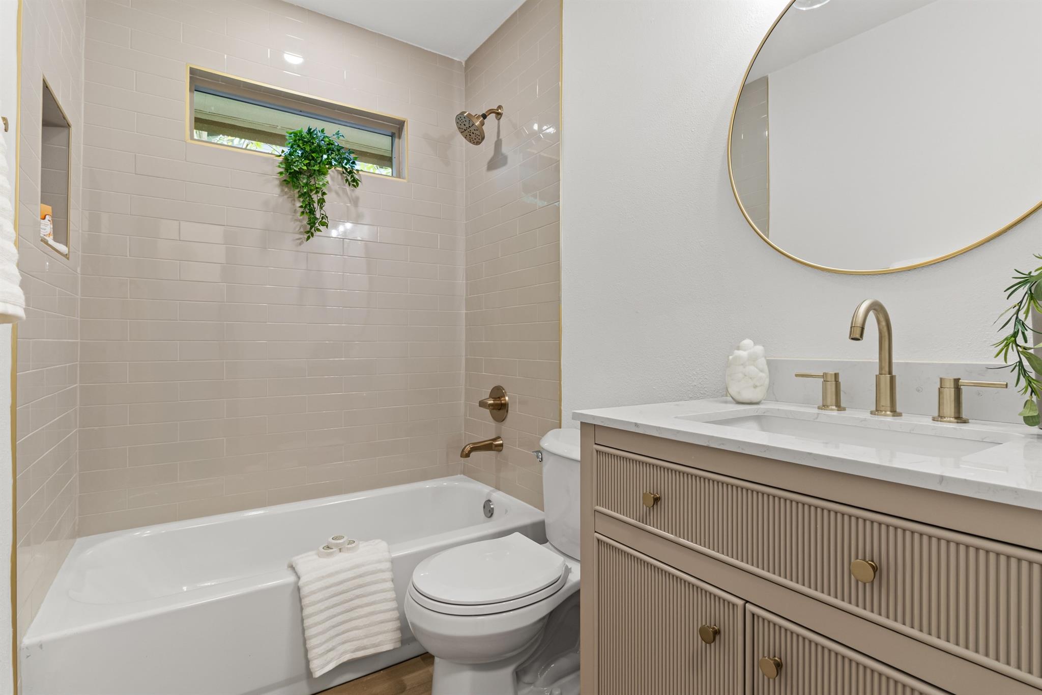 11004 Rustic Manor Ln, Austin, TX 78750