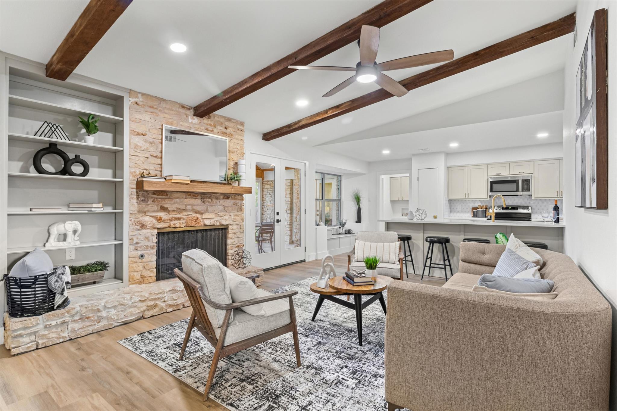 11004 Rustic Manor Ln, Austin, TX 78750