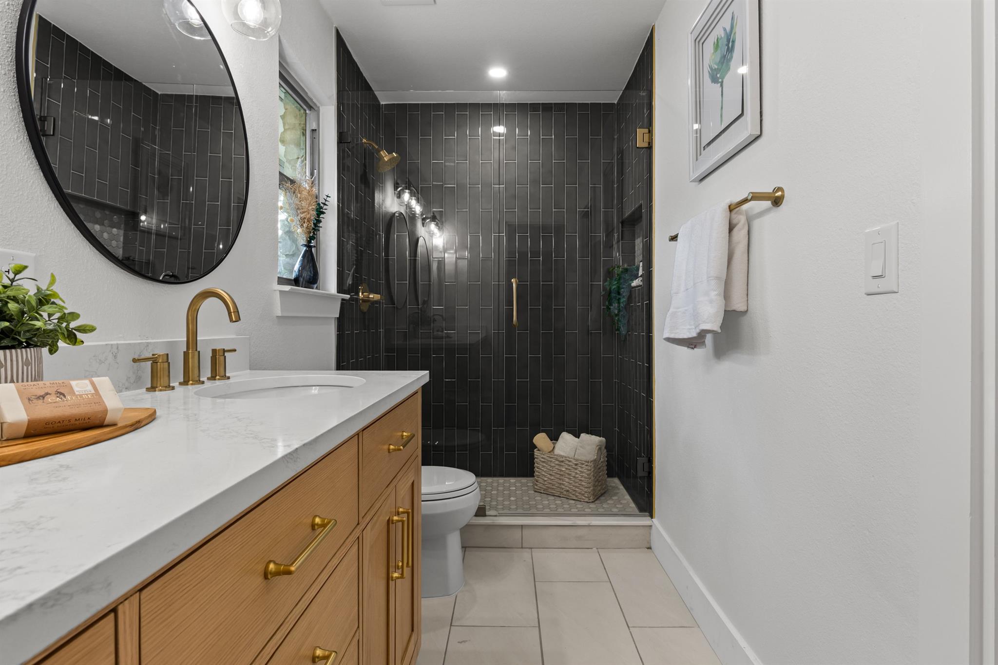 11004 Rustic Manor Ln, Austin, TX 78750