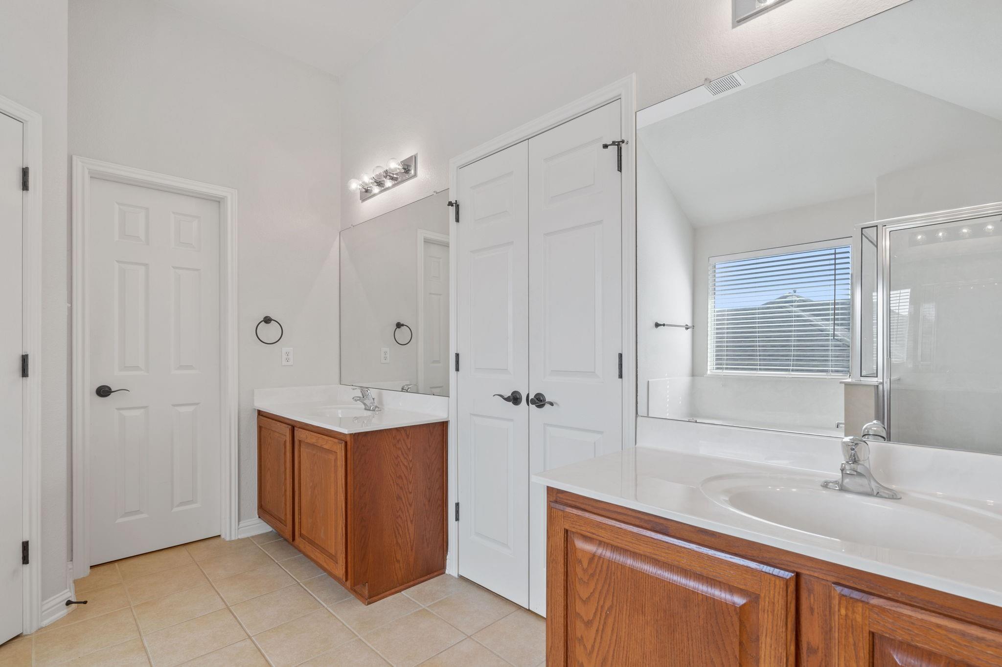 2109 Petrified Forest Dr, Austin, TX 78747