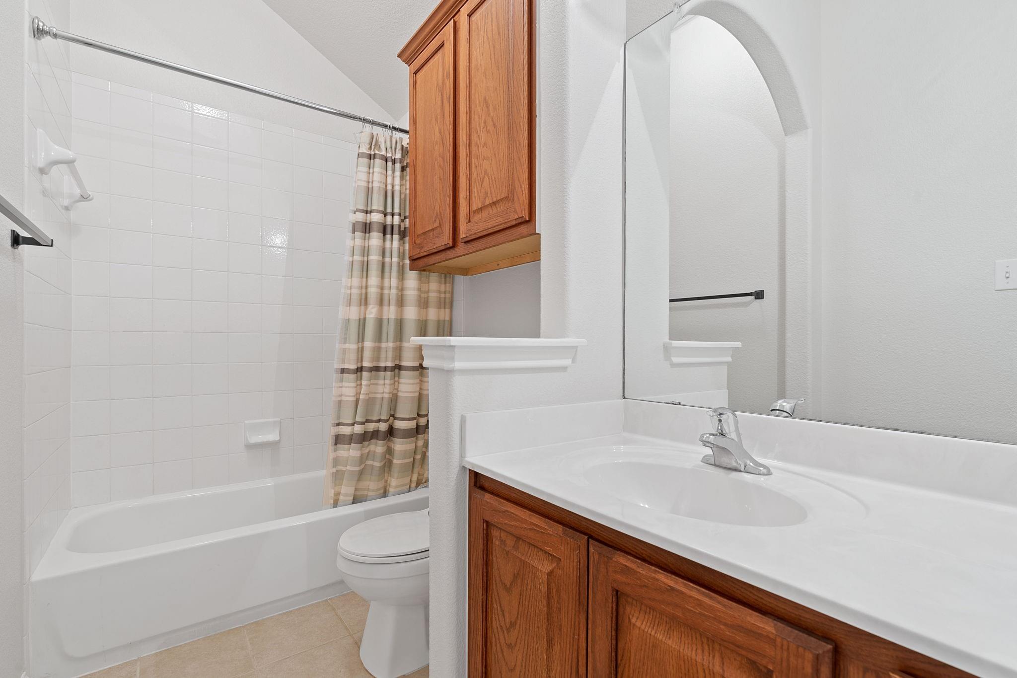 2109 Petrified Forest Dr, Austin, TX 78747