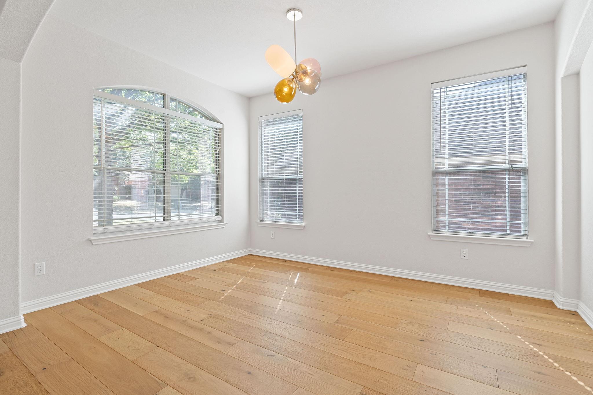 2109 Petrified Forest Dr, Austin, TX 78747