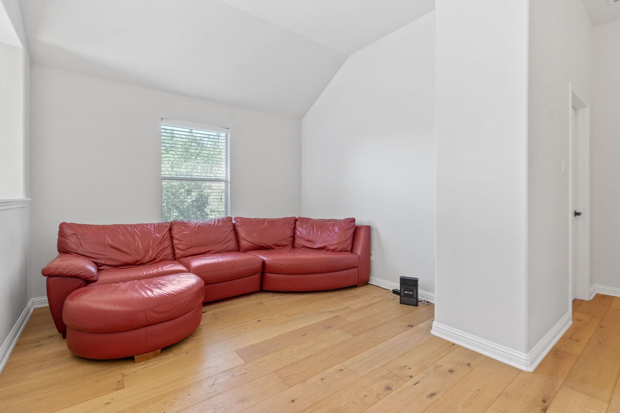 2109 Petrified Forest Dr, Austin, TX 78747