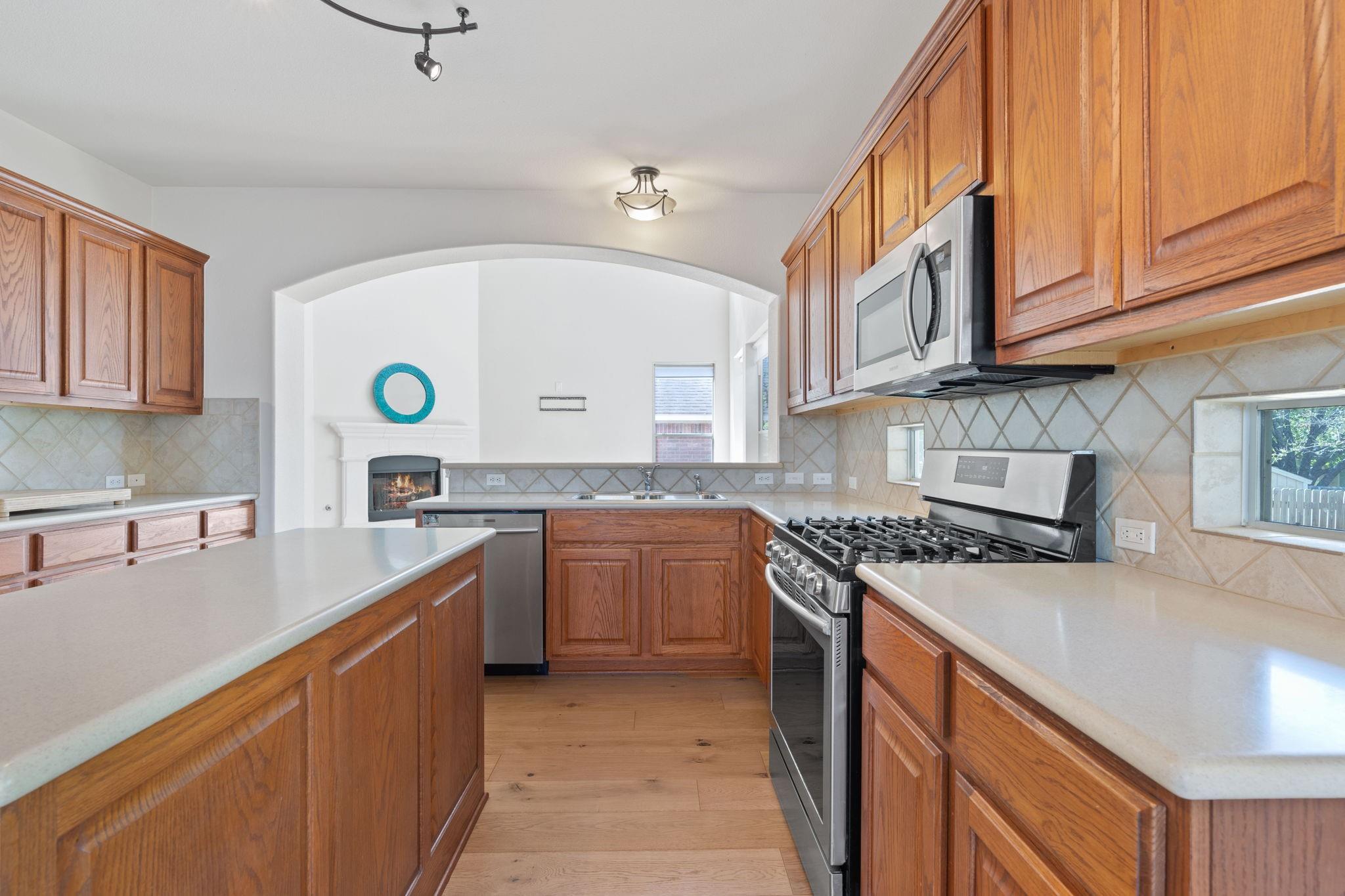 2109 Petrified Forest Dr, Austin, TX 78747