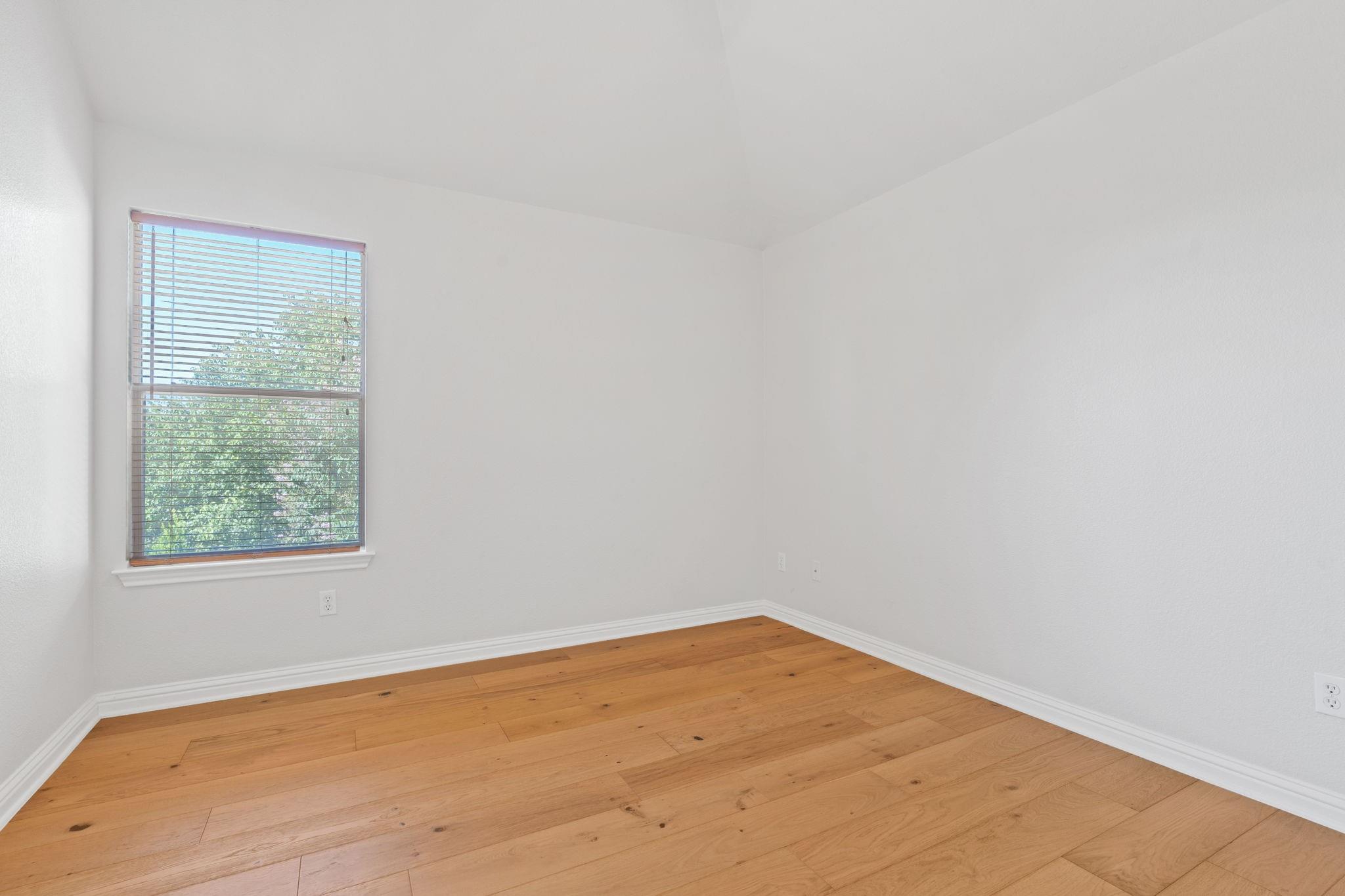 2109 Petrified Forest Dr, Austin, TX 78747