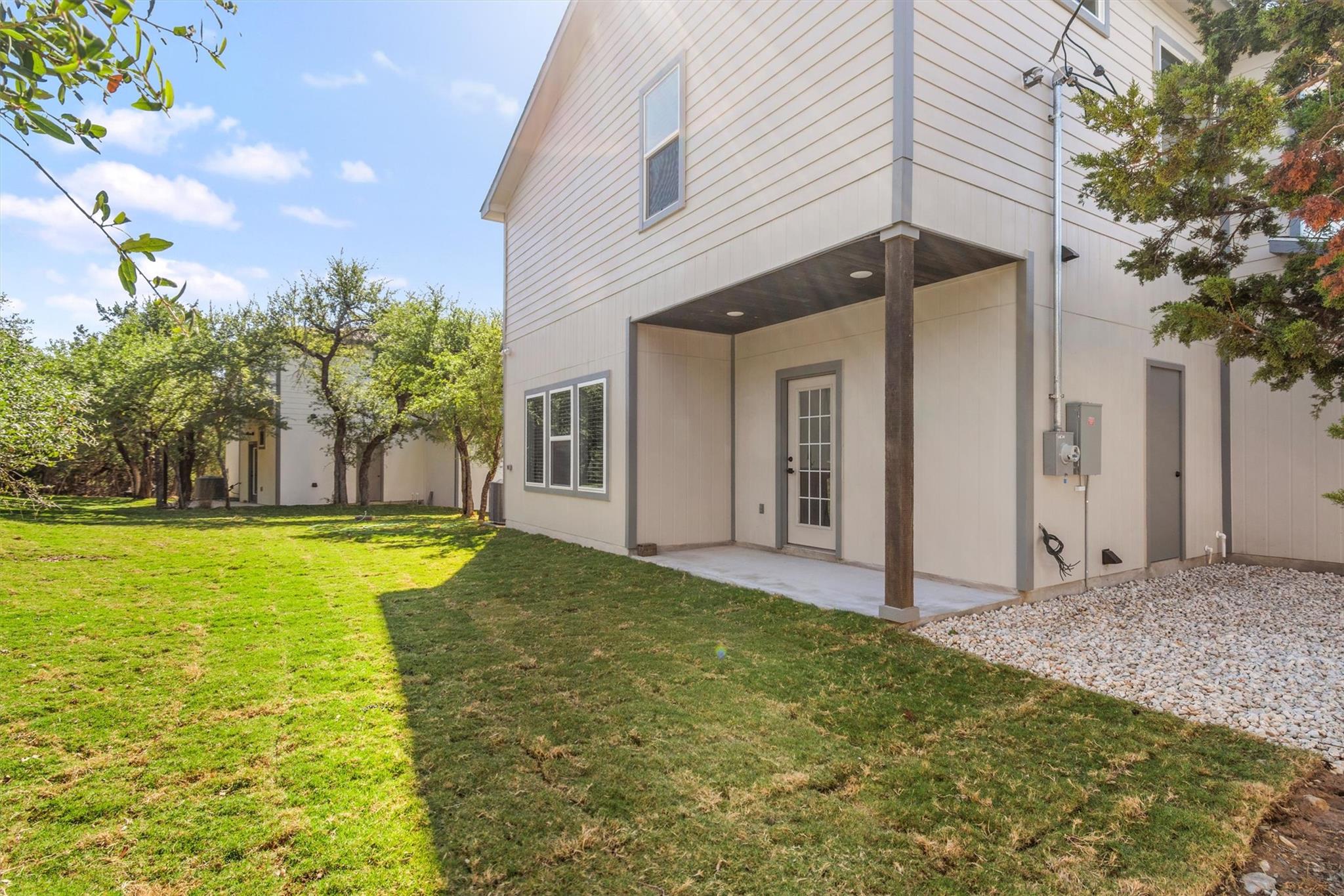 10113 Longhorn Skwy, Dripping Springs, TX 78620