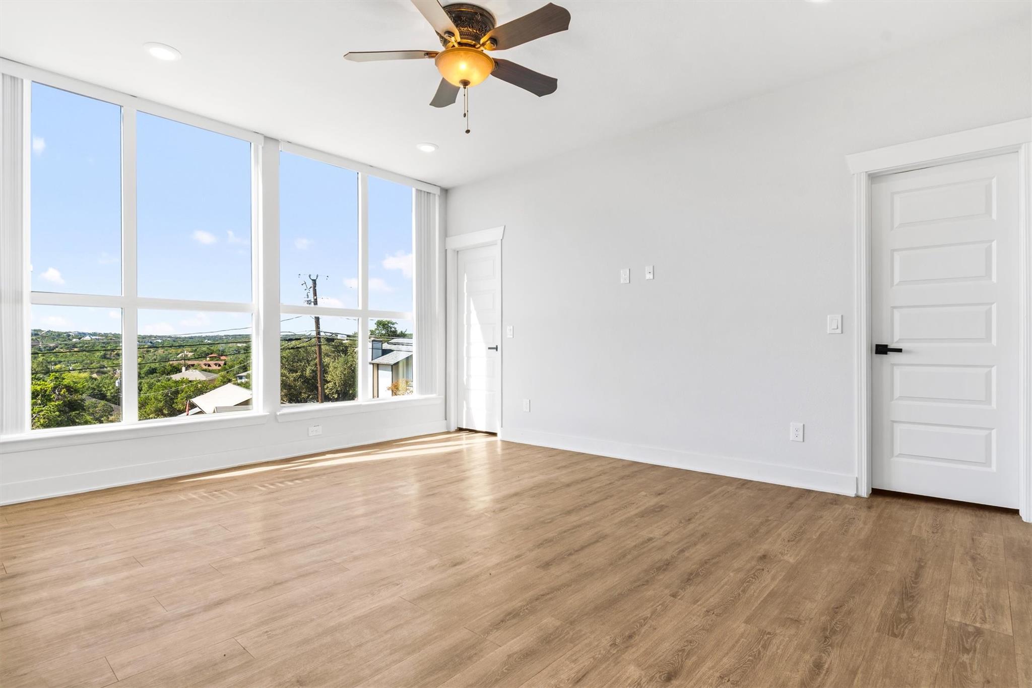 10113 Longhorn Skwy, Dripping Springs, TX 78620