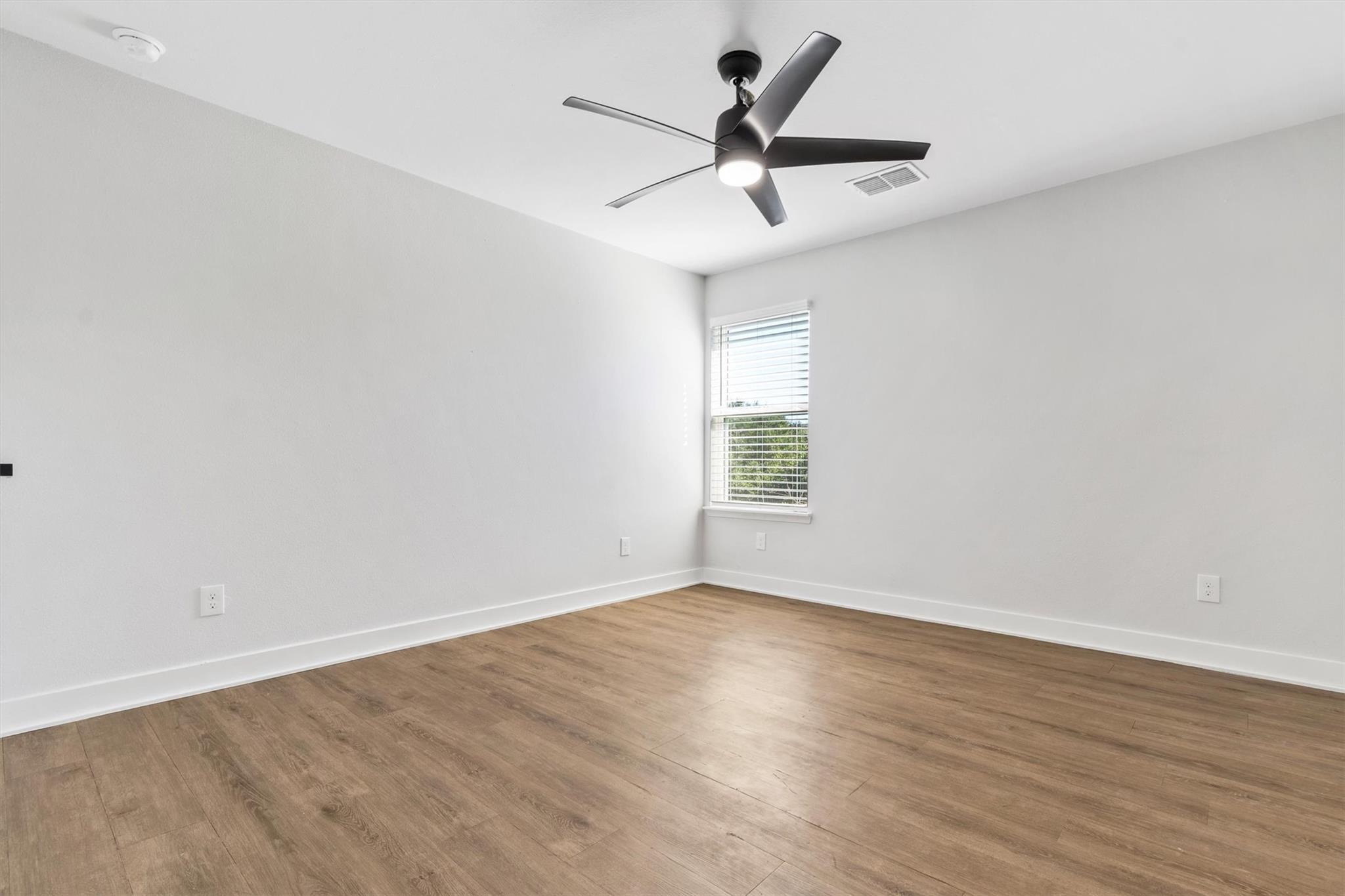 10113 Longhorn Skwy, Dripping Springs, TX 78620